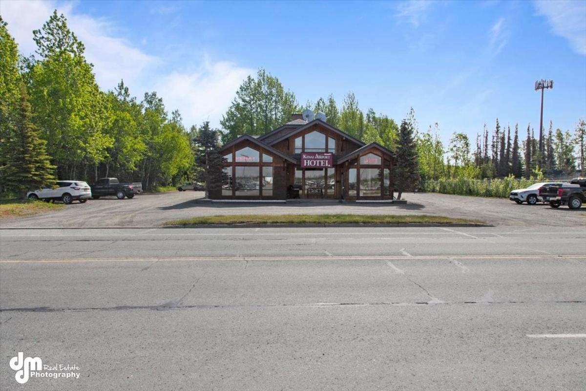 Airport Kenai