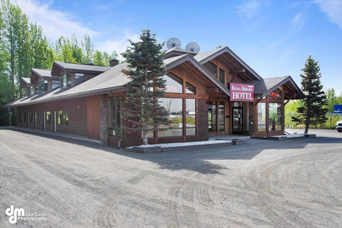 Airport Kenai