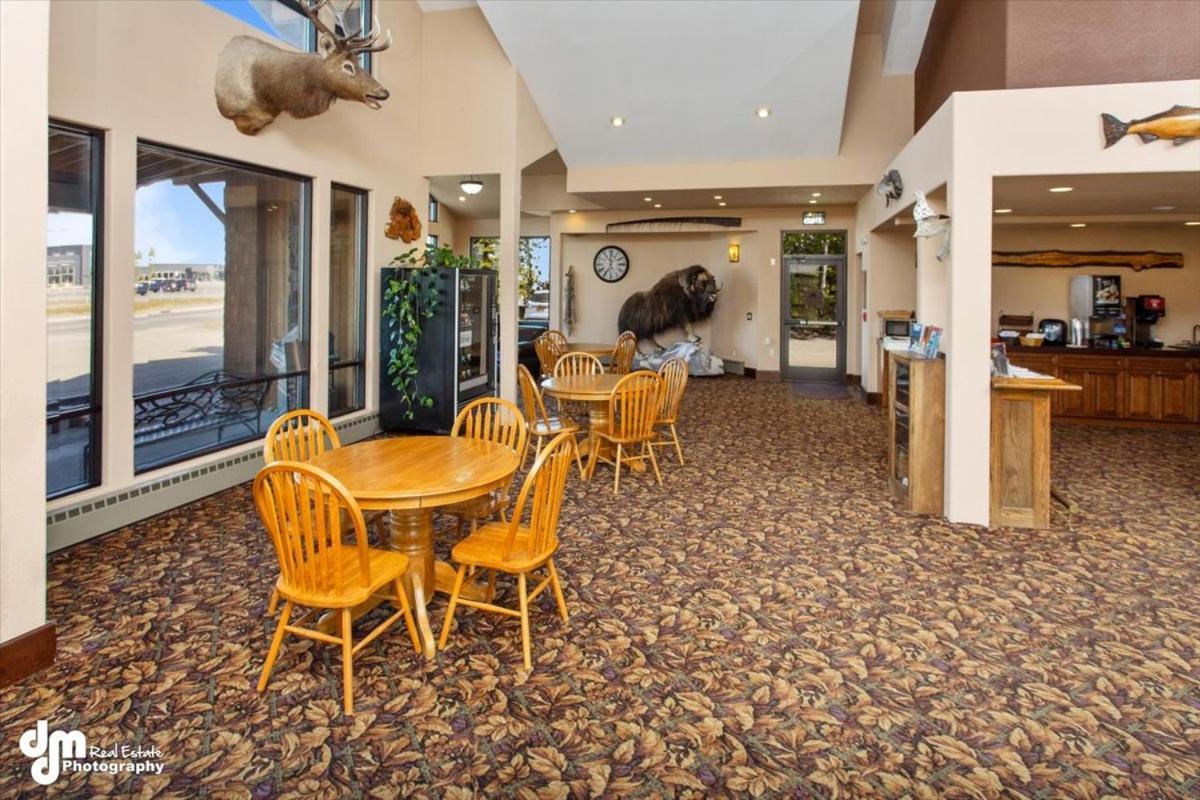 Hotel Airport 2*
