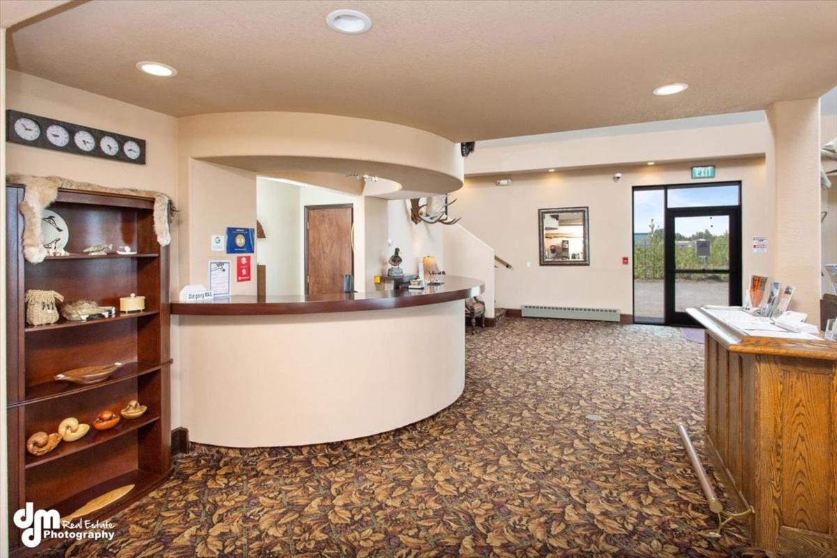 Airport Hotel 2*