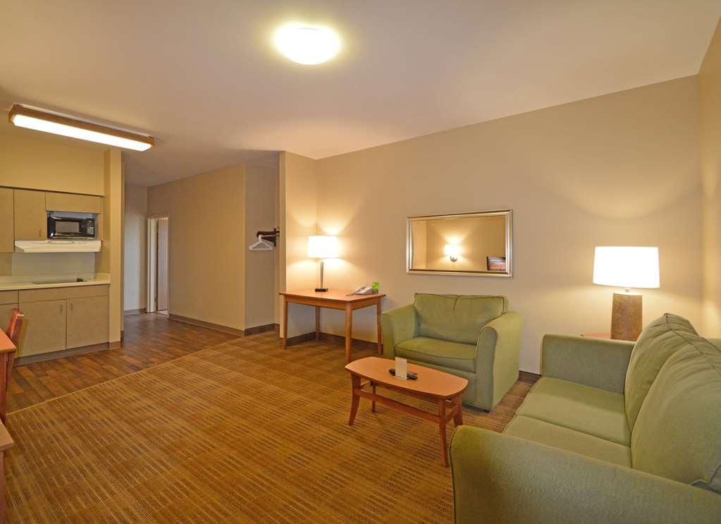 Extended America - - Shell Simmons Drive Hotel