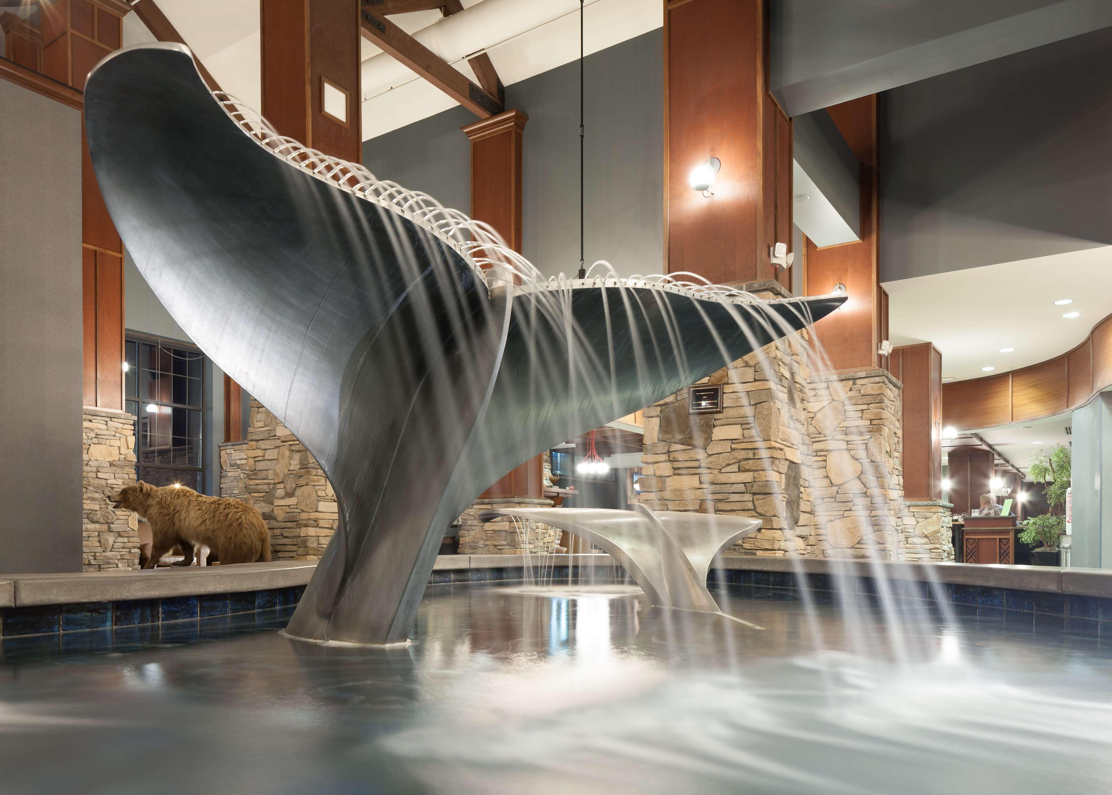 Embassy Hotel 4*