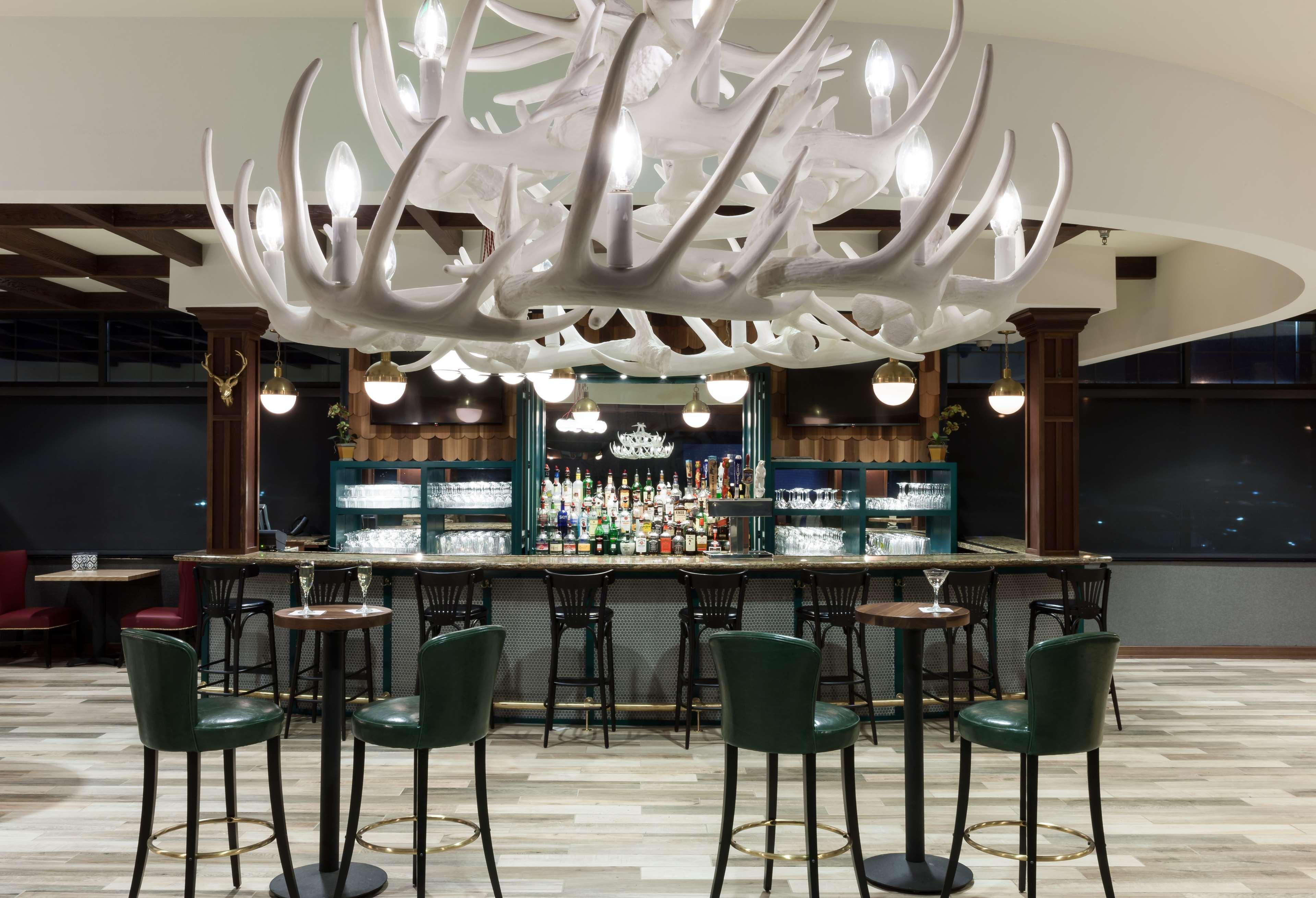 Embassy Hotel 4*