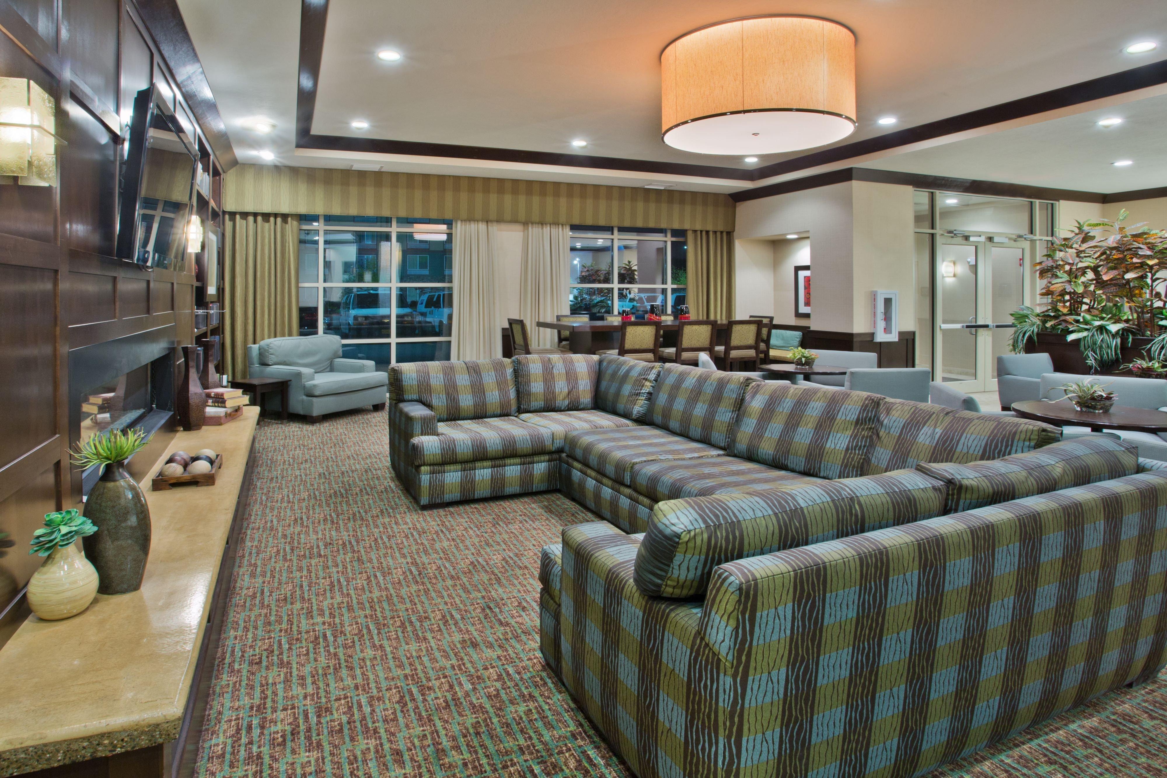 Crowne Plaza Anchorage-midtown By Ihg 4* Anchorage