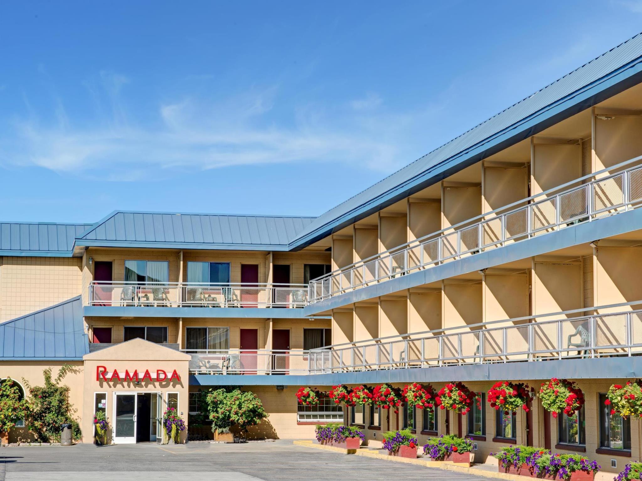 Ramada By Wyndham Hotel Anchorage