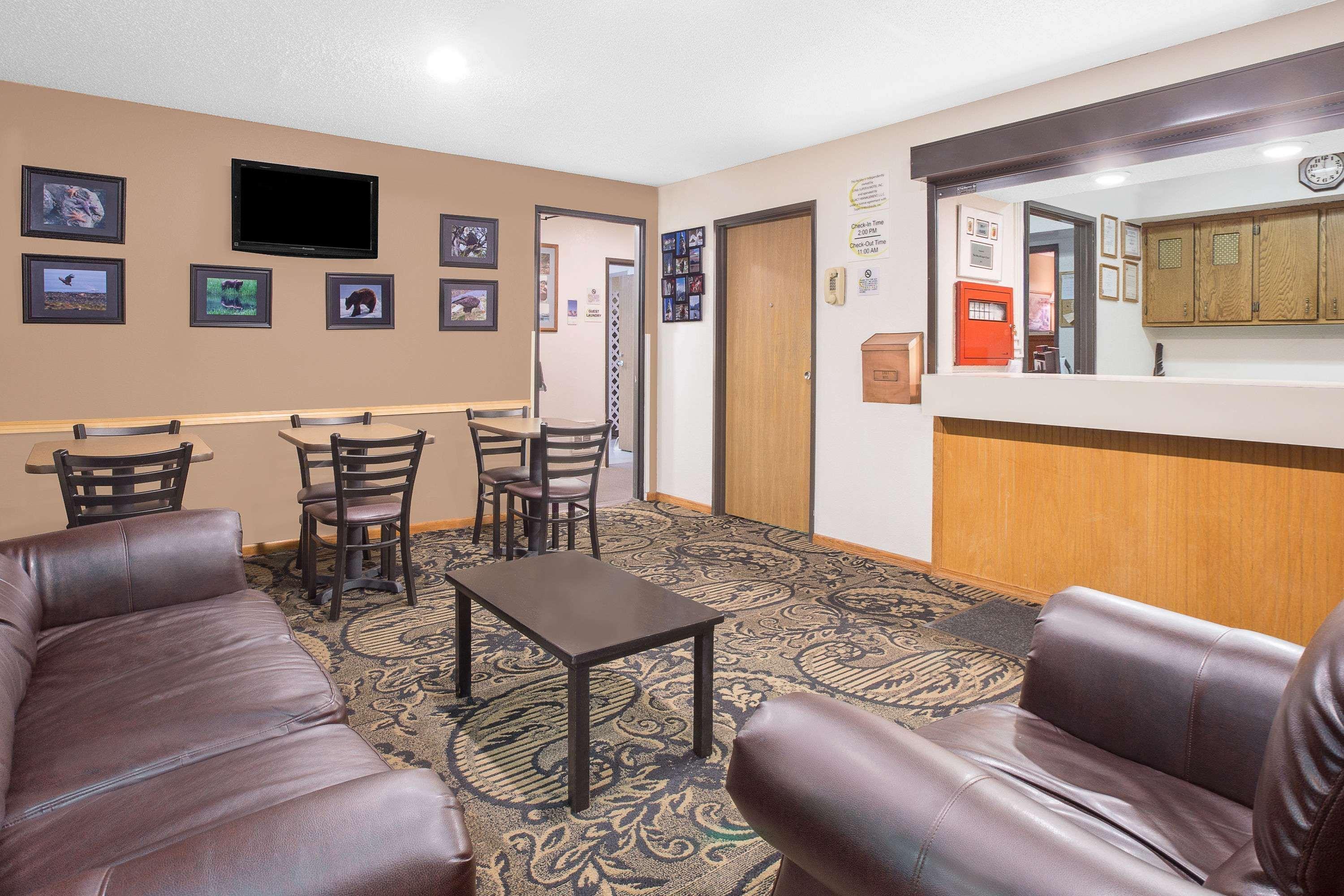 Hotel Super 8 By Wyndham 2*