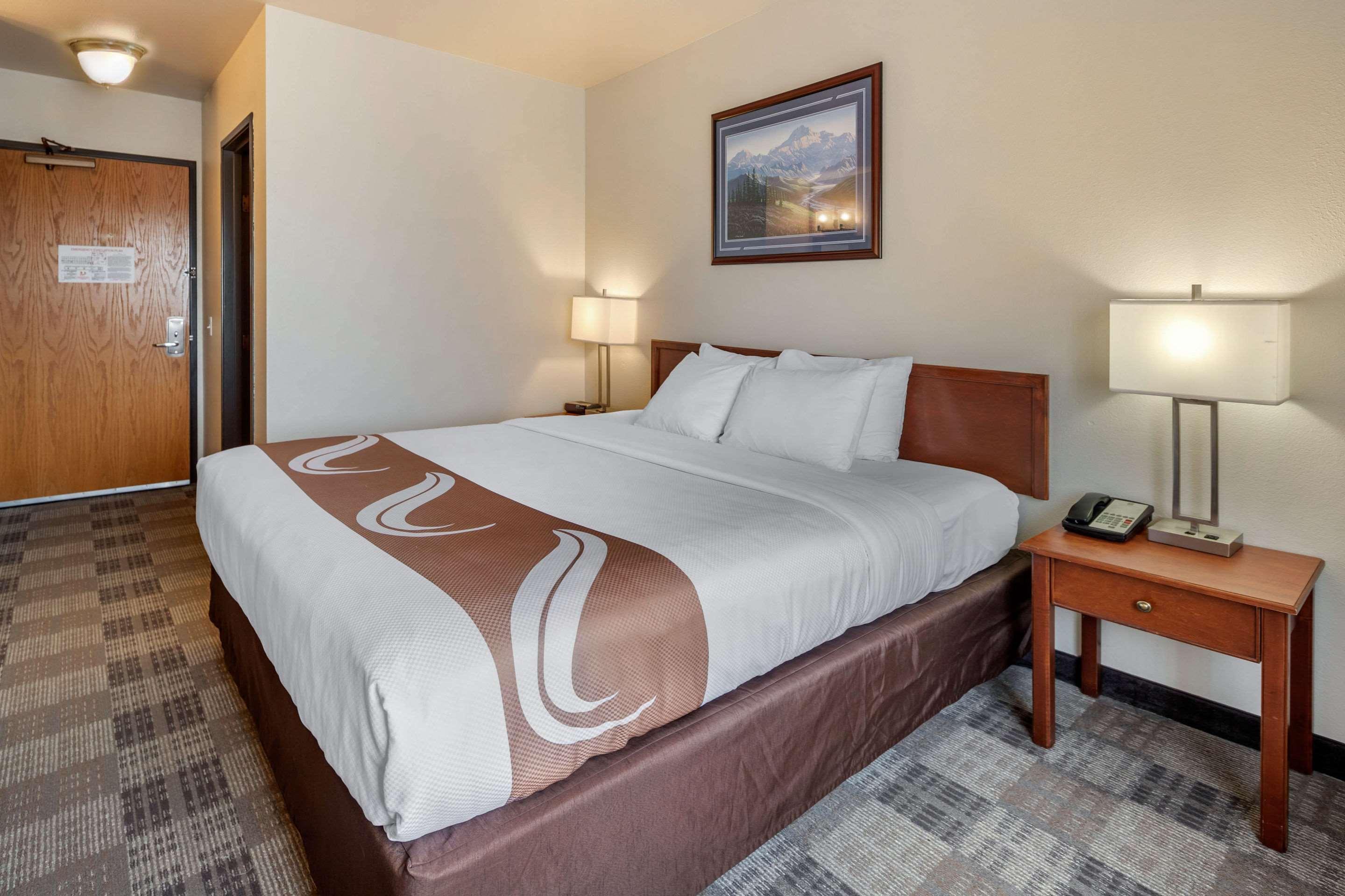 Quality Inn 2*