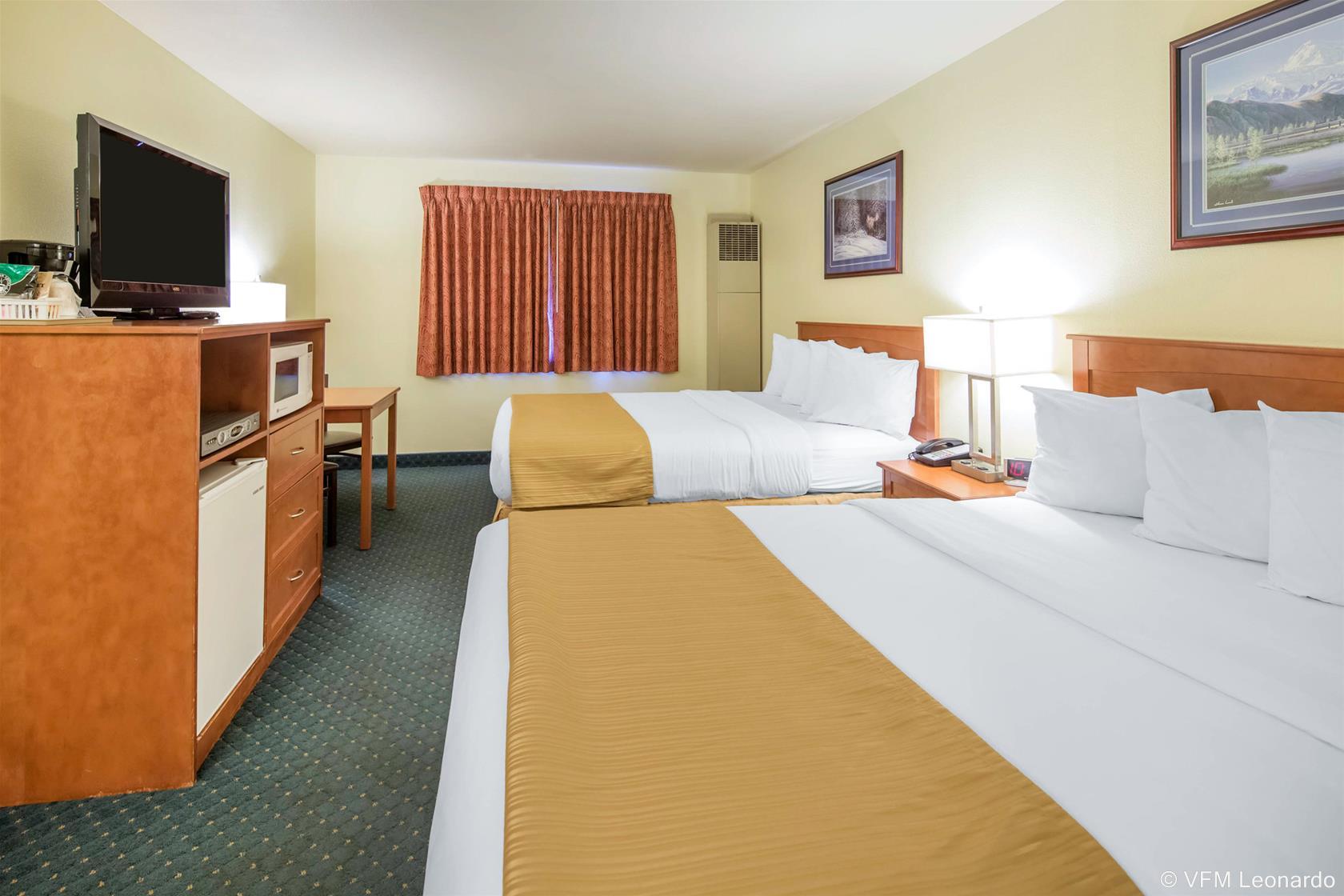Quality Inn 2*