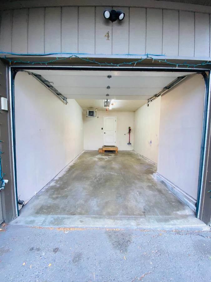 Beautiful 2 Bedroom 1 Bath With Private Garage Apartamento