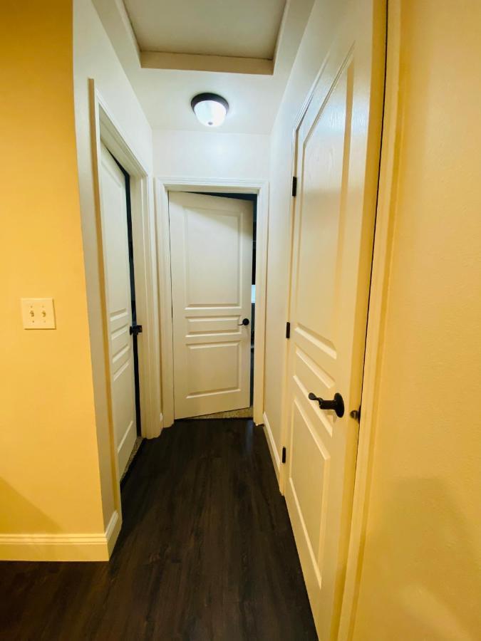 Apartamento Beautiful 2 Bedroom 1 Bath With Private Garage Anchorage