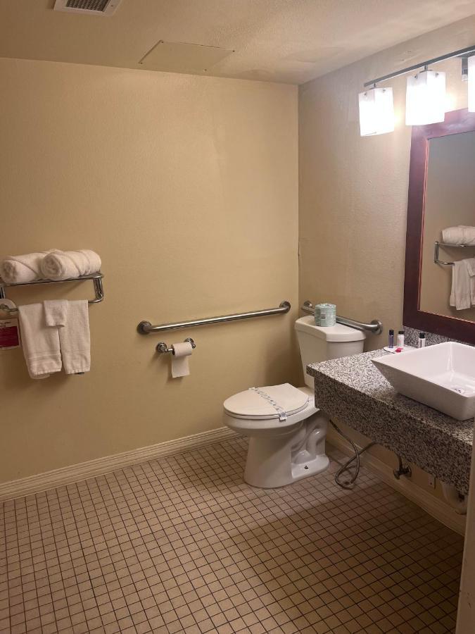 Ramada By Wyndham Hotel