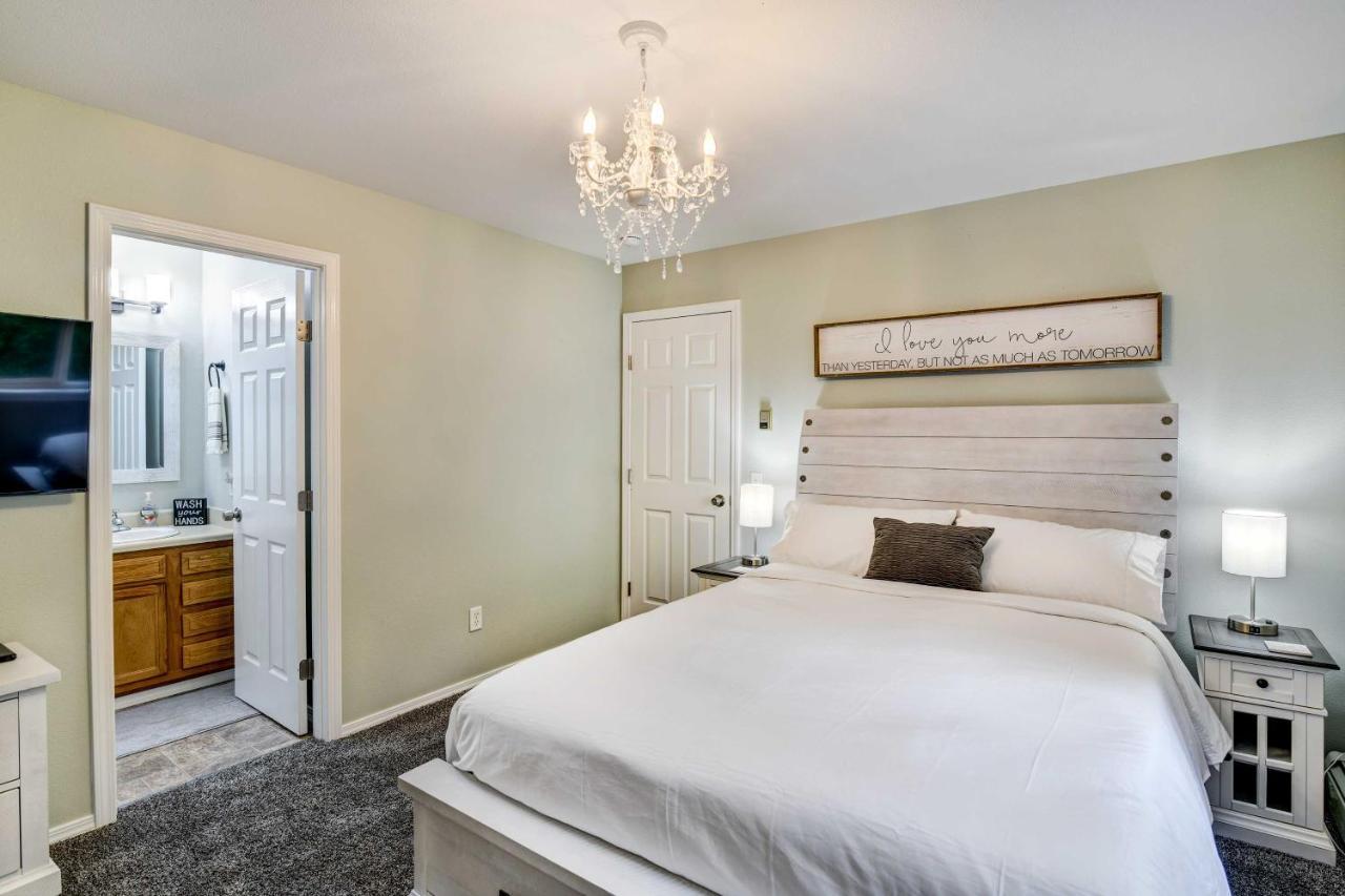 Apartment Retreat Less Than 5 Mi To Hilltop Area! *