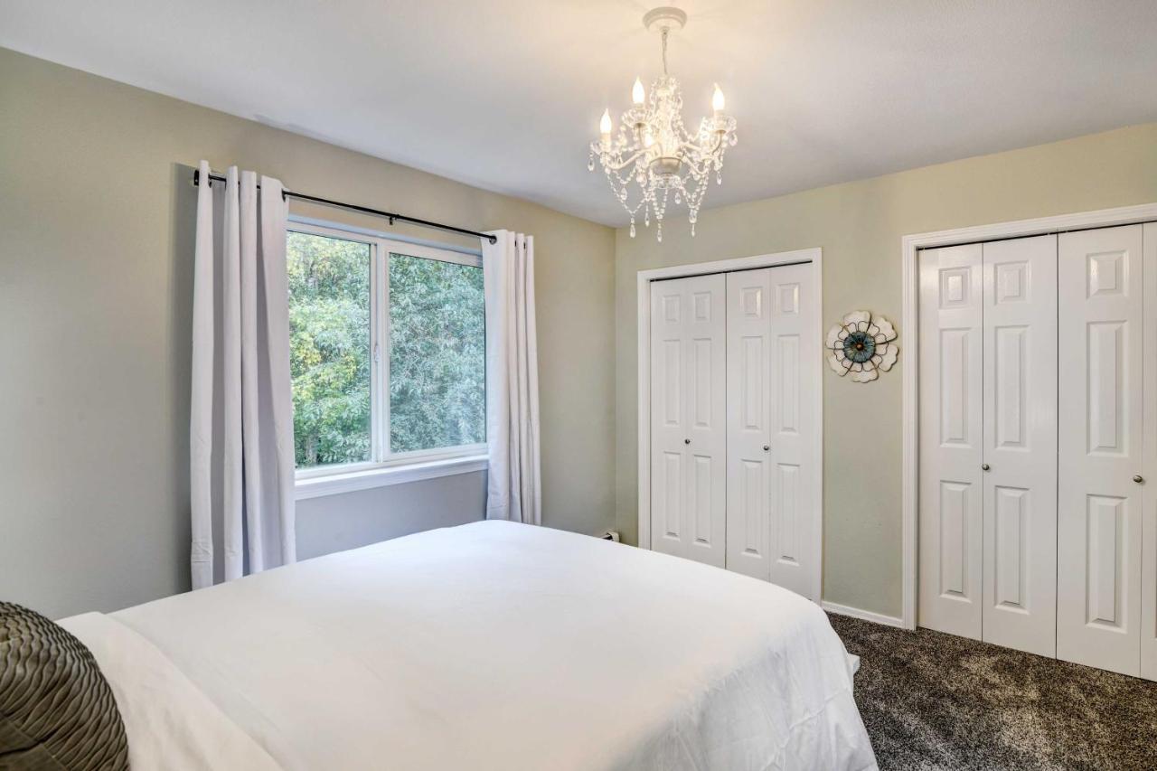 Retreat Less Than 5 Mi To Hilltop Area! Anchorage