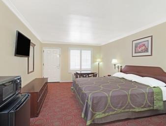 Ramada By Wyndham 3* Anchorage