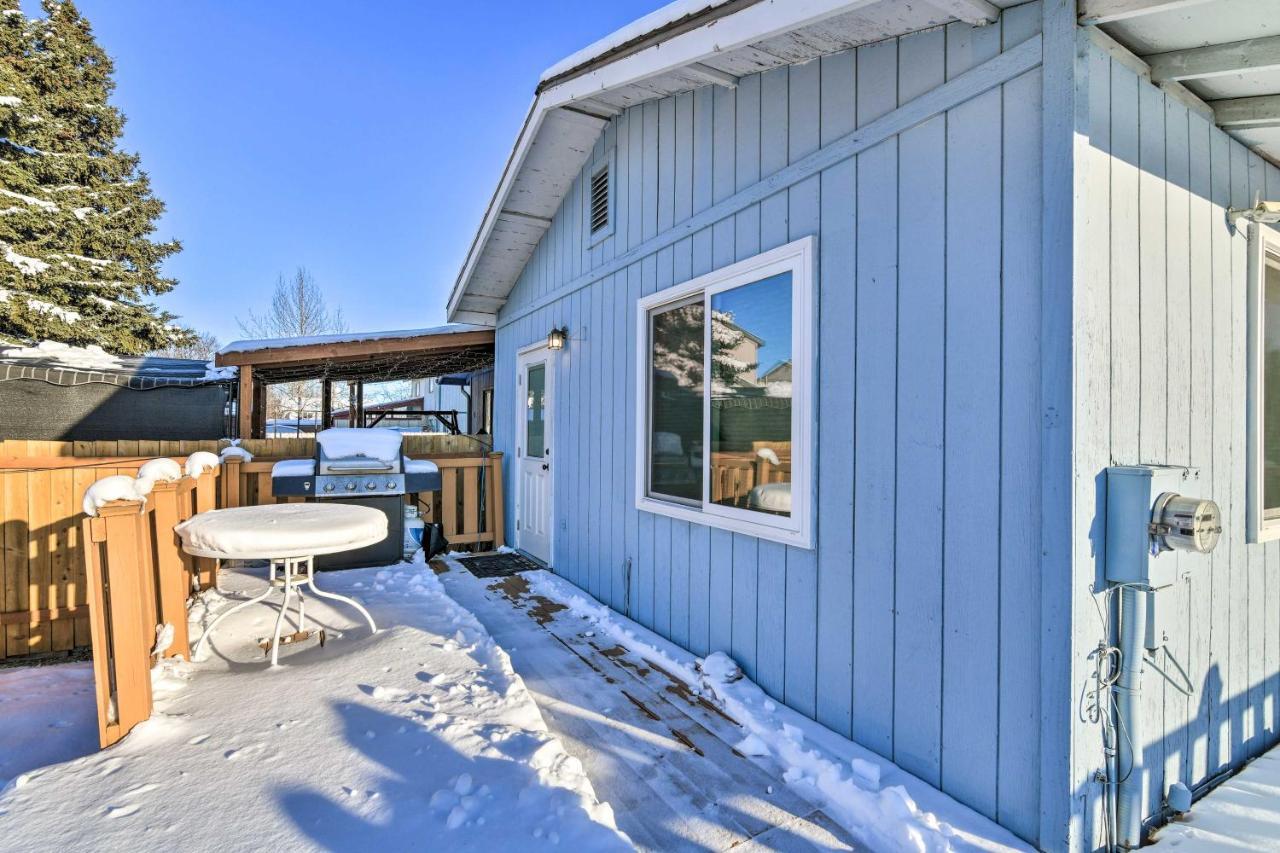 Updated Townhome Near Airport And Shopping! Holiday home *