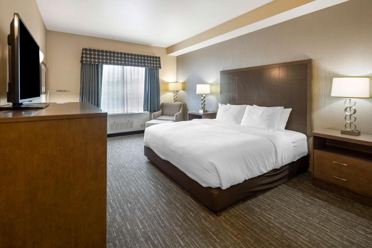 Hotel Western Chena River