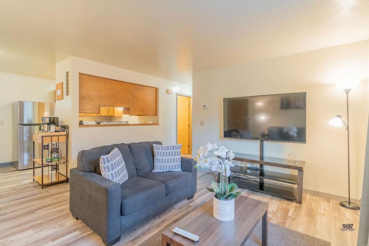 Pet Friendly: Centrally Located Comfort & Coffee 3.0 Apartment Fairbanks