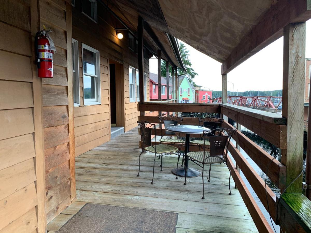 At Creek Street Inn