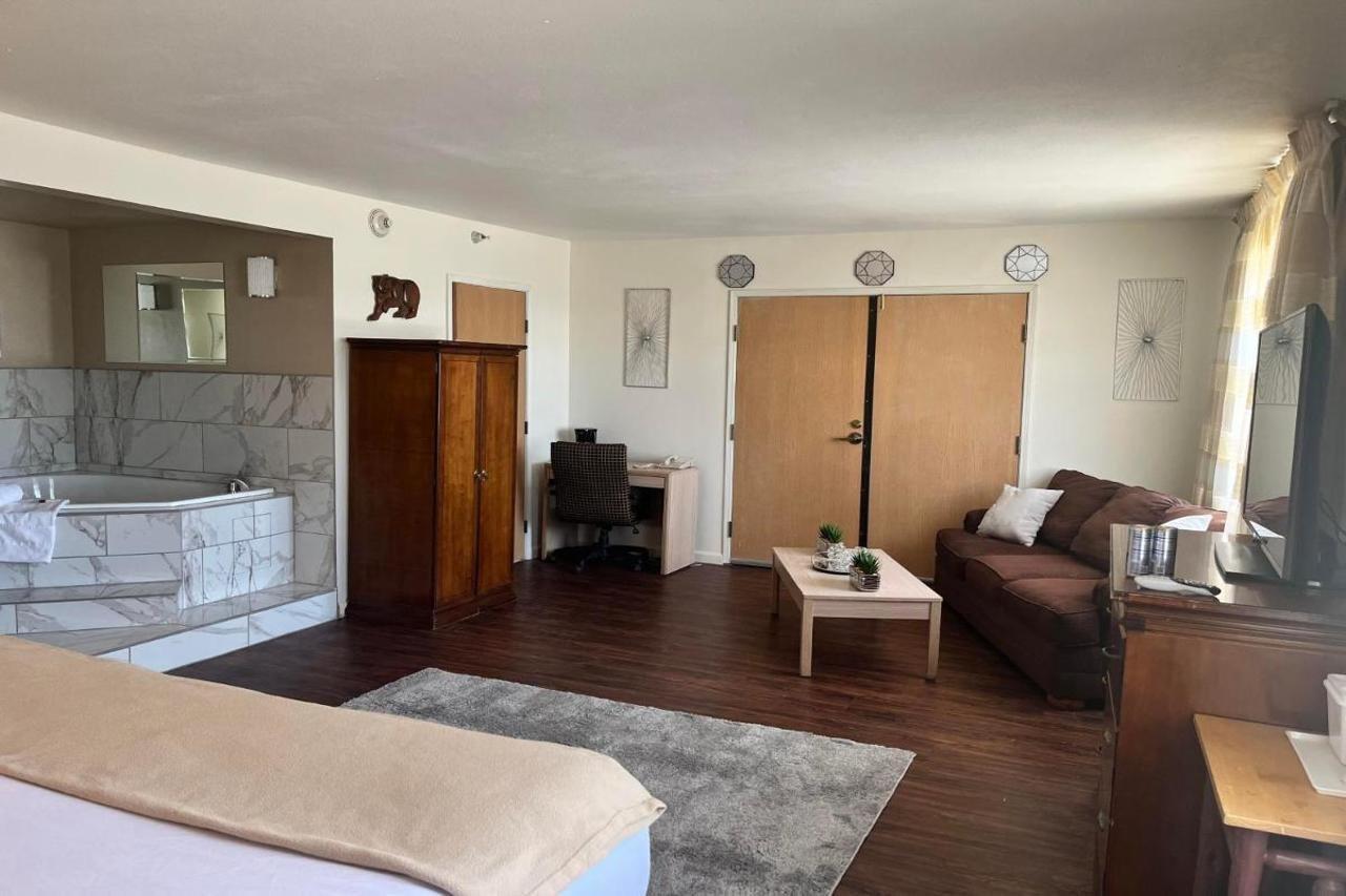 Ramada By Wyndham