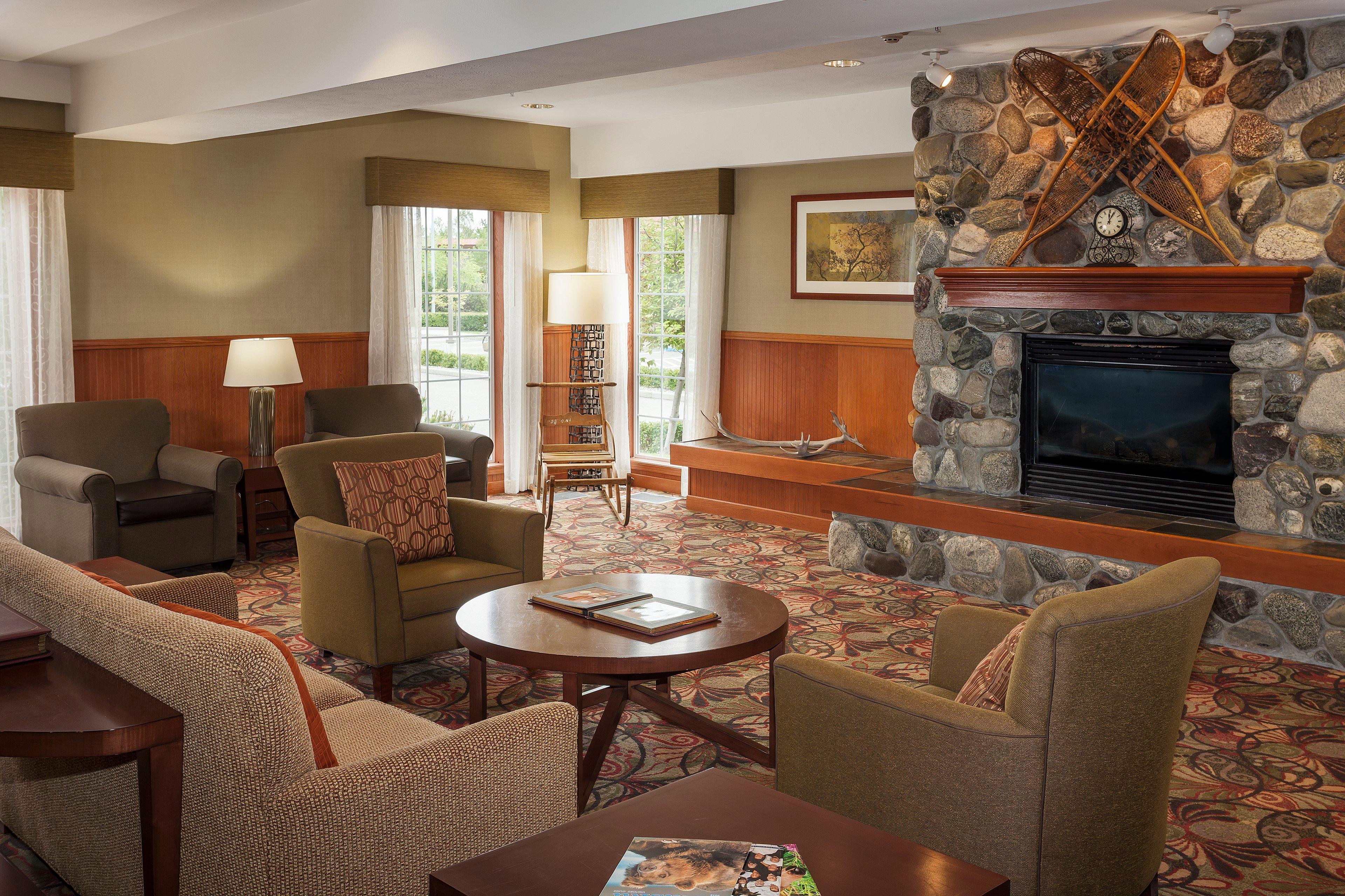 Hotel Wyndham Garden Airport 3*
