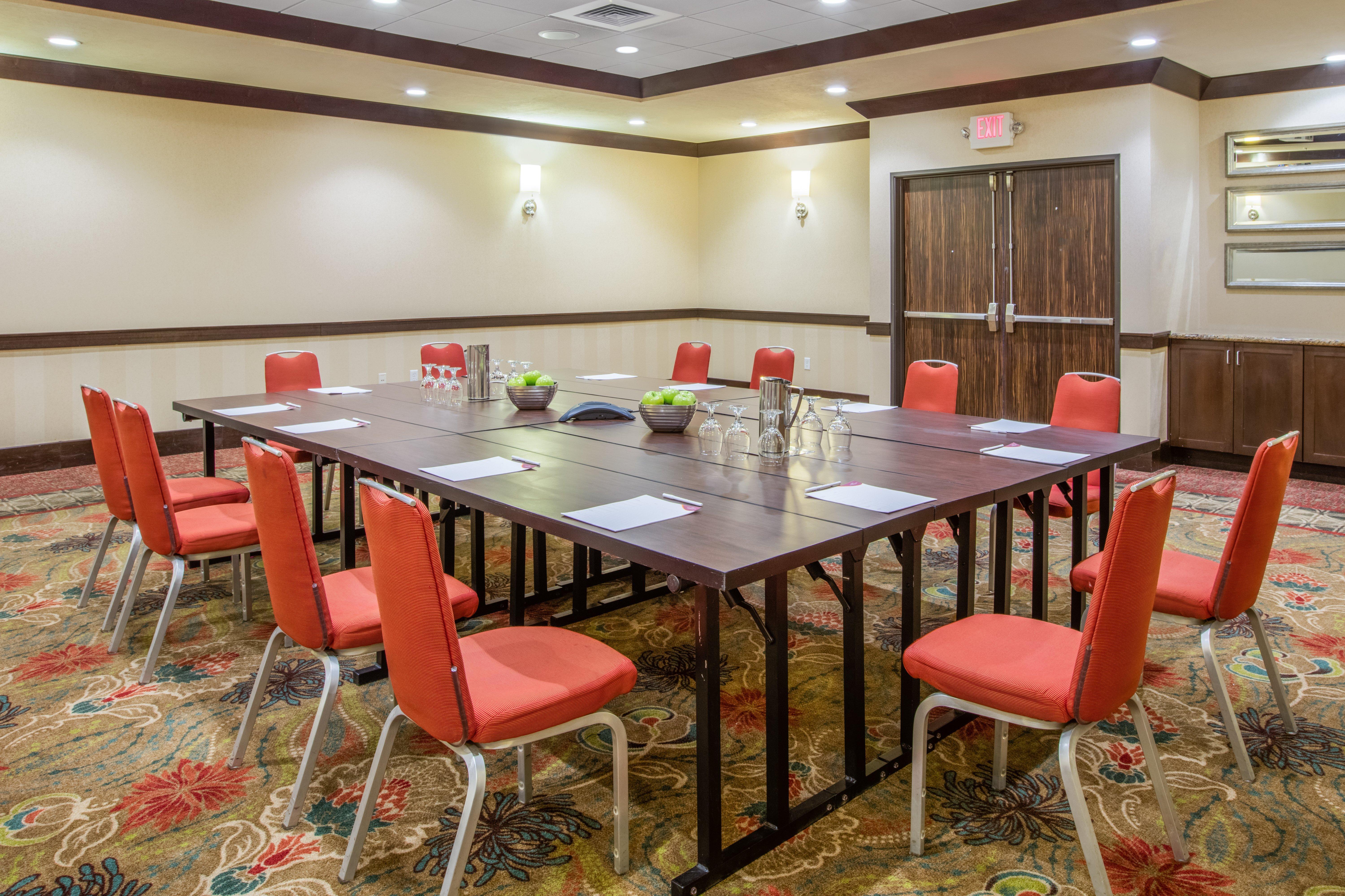 Hotel Crowne Plaza Anchorage-midtown By Ihg 4*