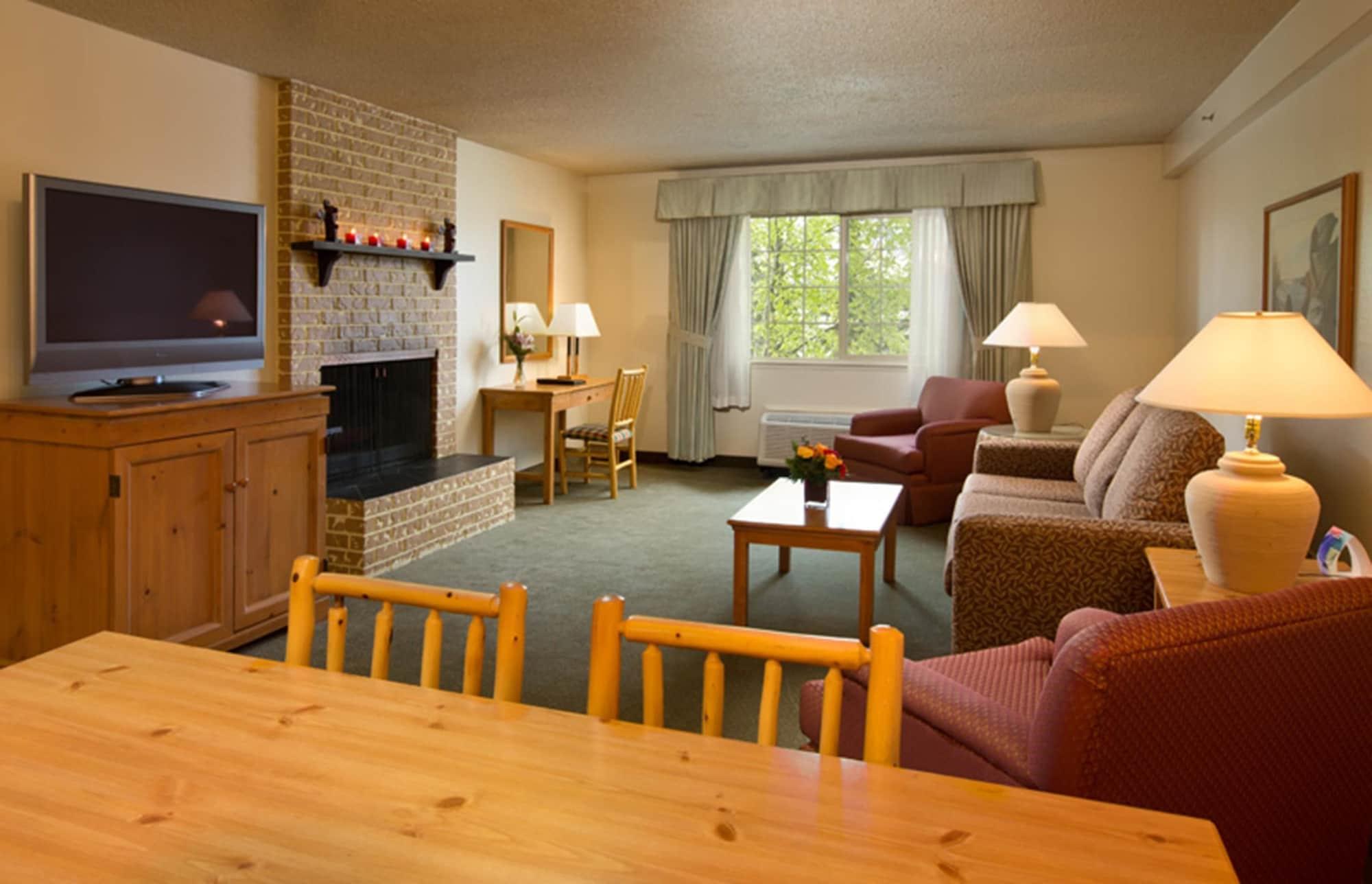 Coast At Hood Hotel Anchorage