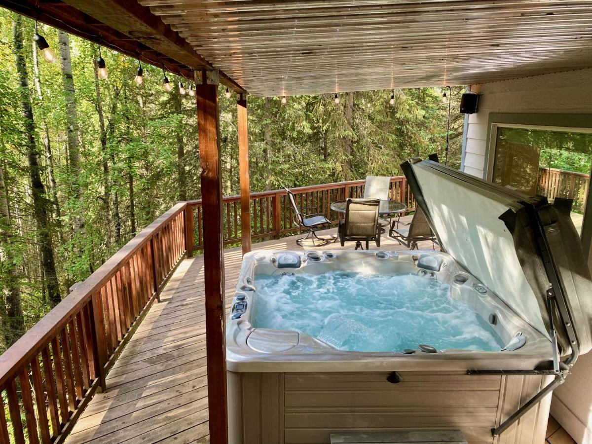 Guest With Hot Tub - Edge Of The Wild * Eagle River