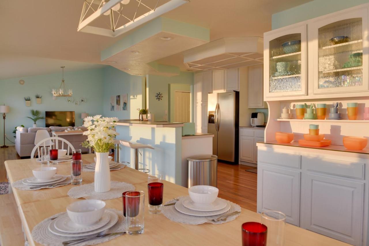 Oceanfront With Fireplace And Deck * Kenai