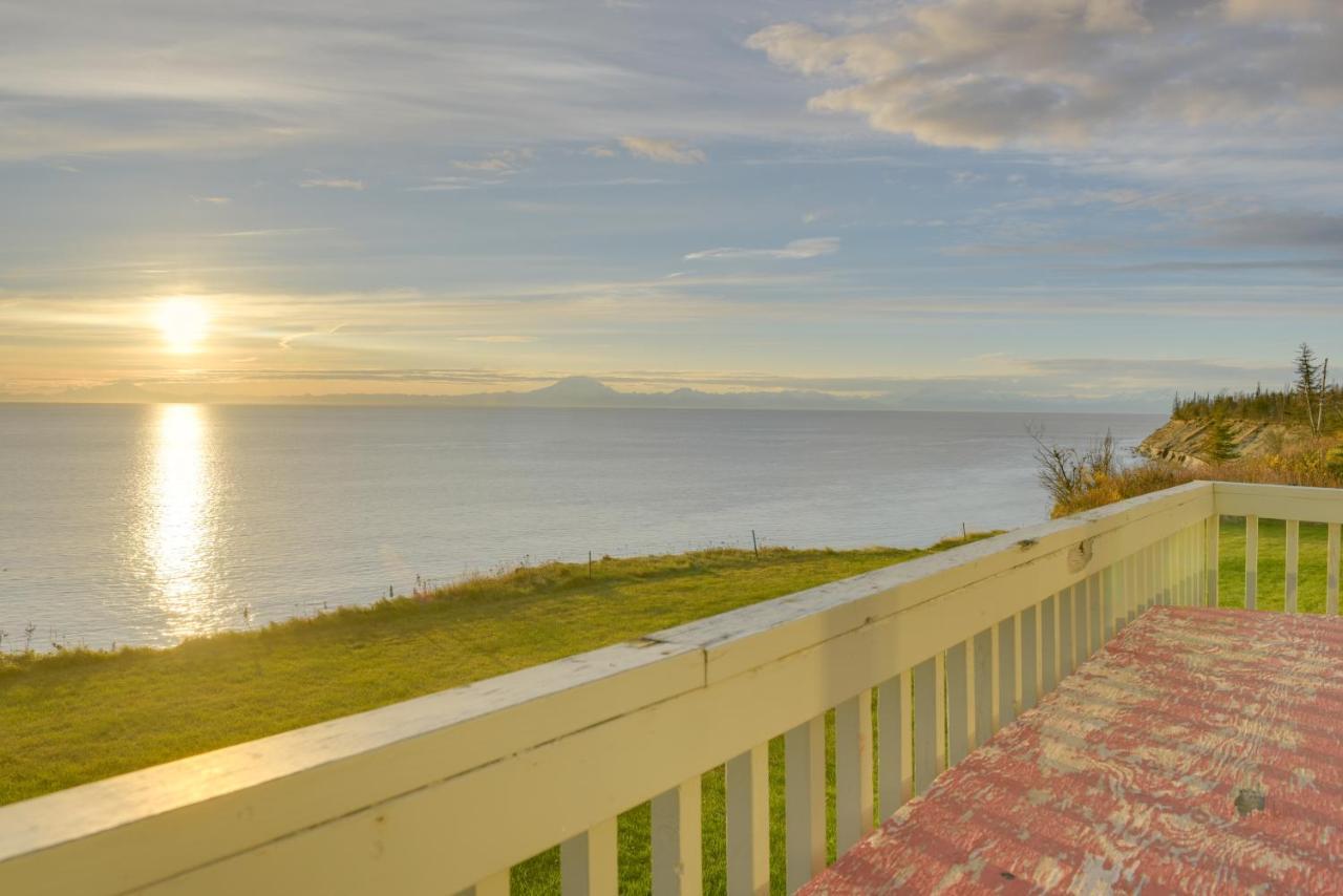 Oceanfront With Fireplace And Deck * Kenai