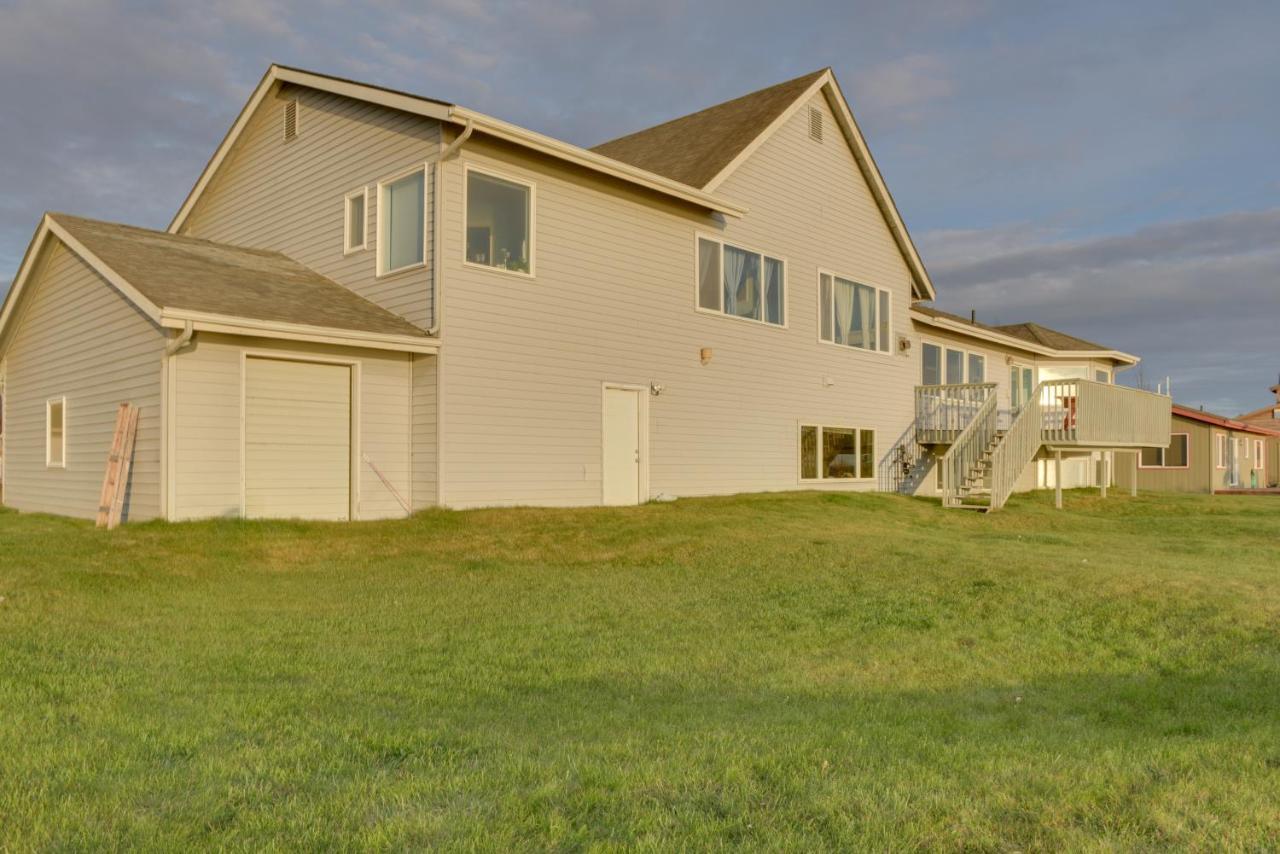 Oceanfront With Fireplace And Deck * Kenai