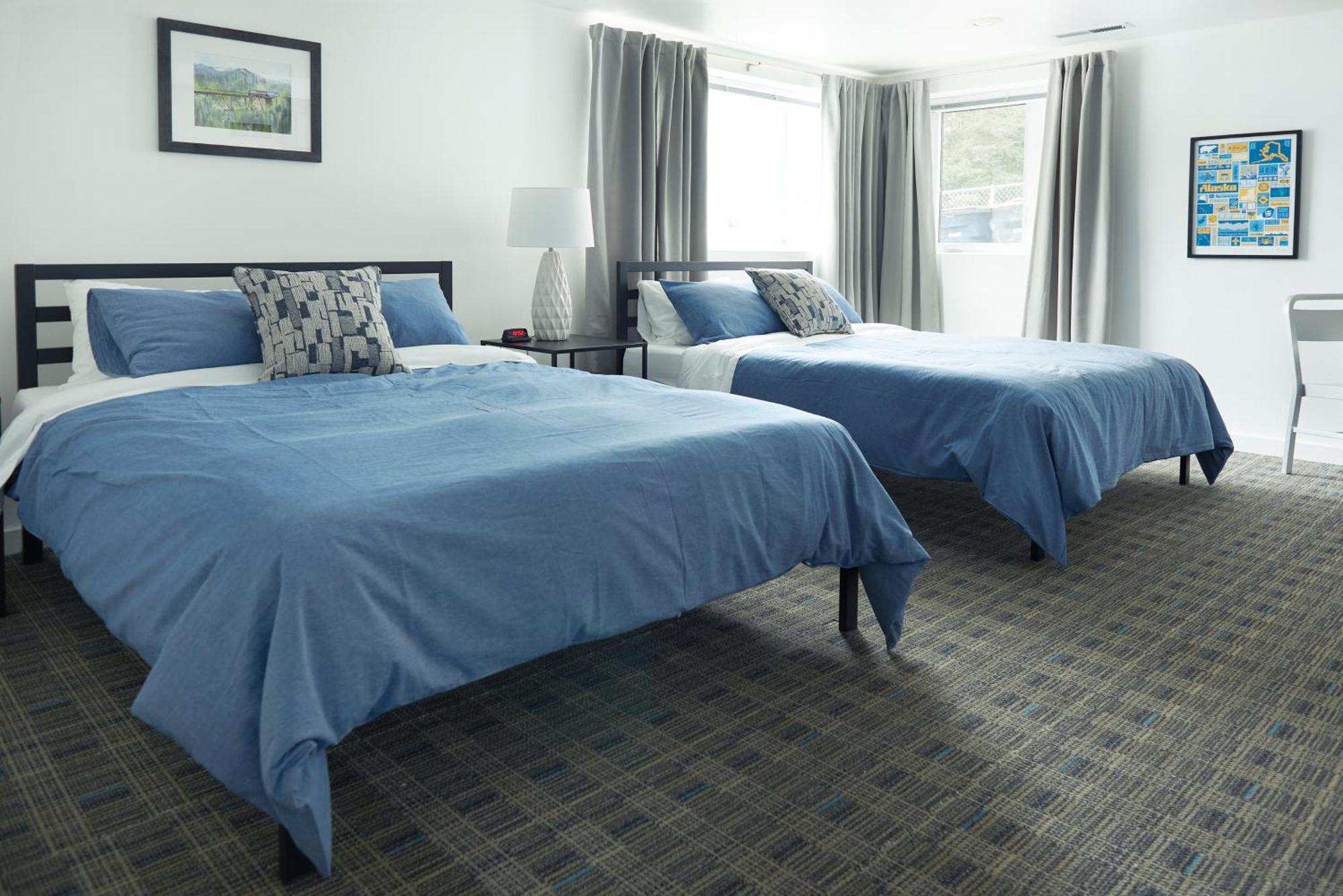 Inn Snob Hollow Downtown Anchorage