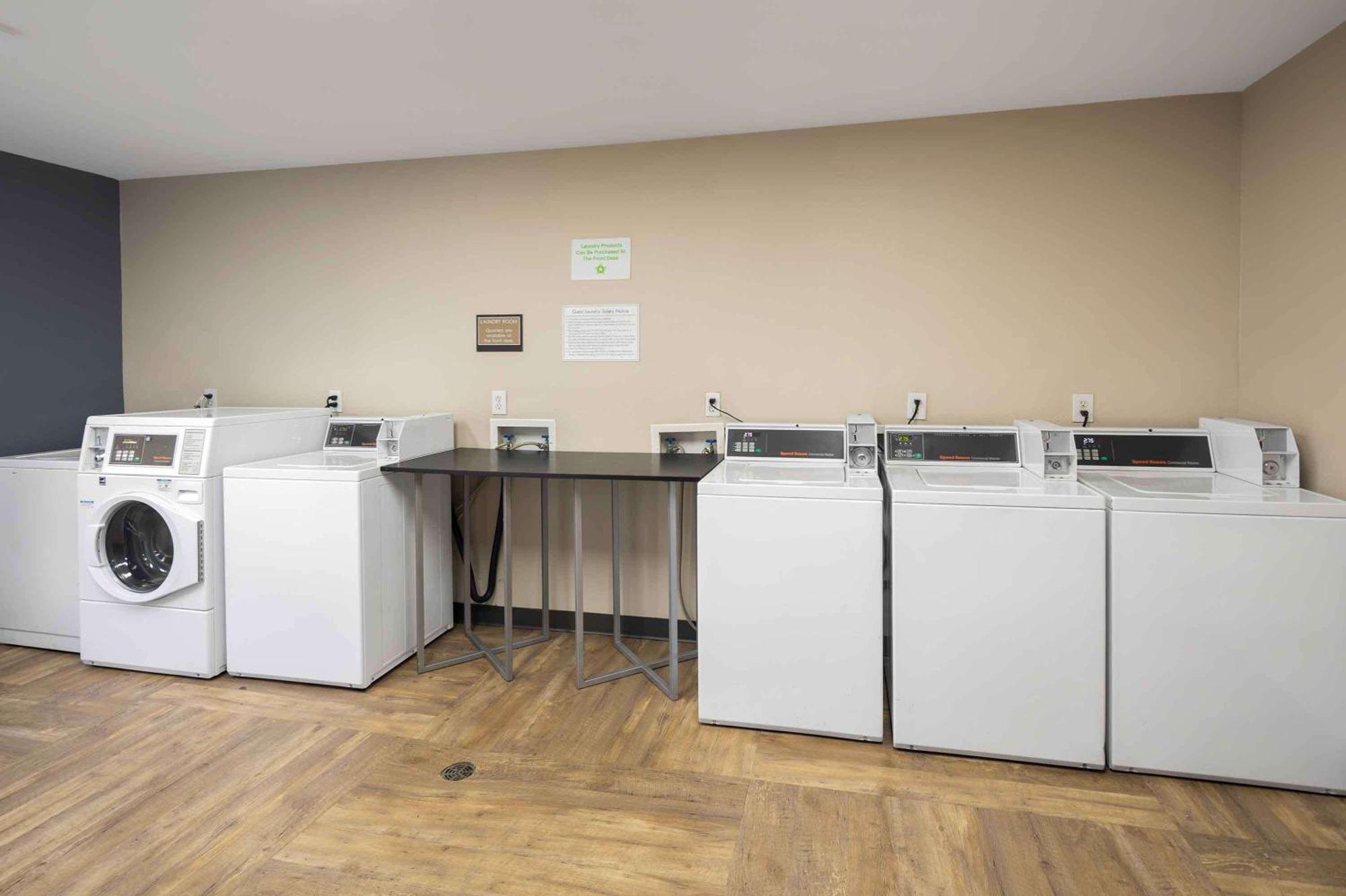 Extended America - - Midtown Hotel 2*