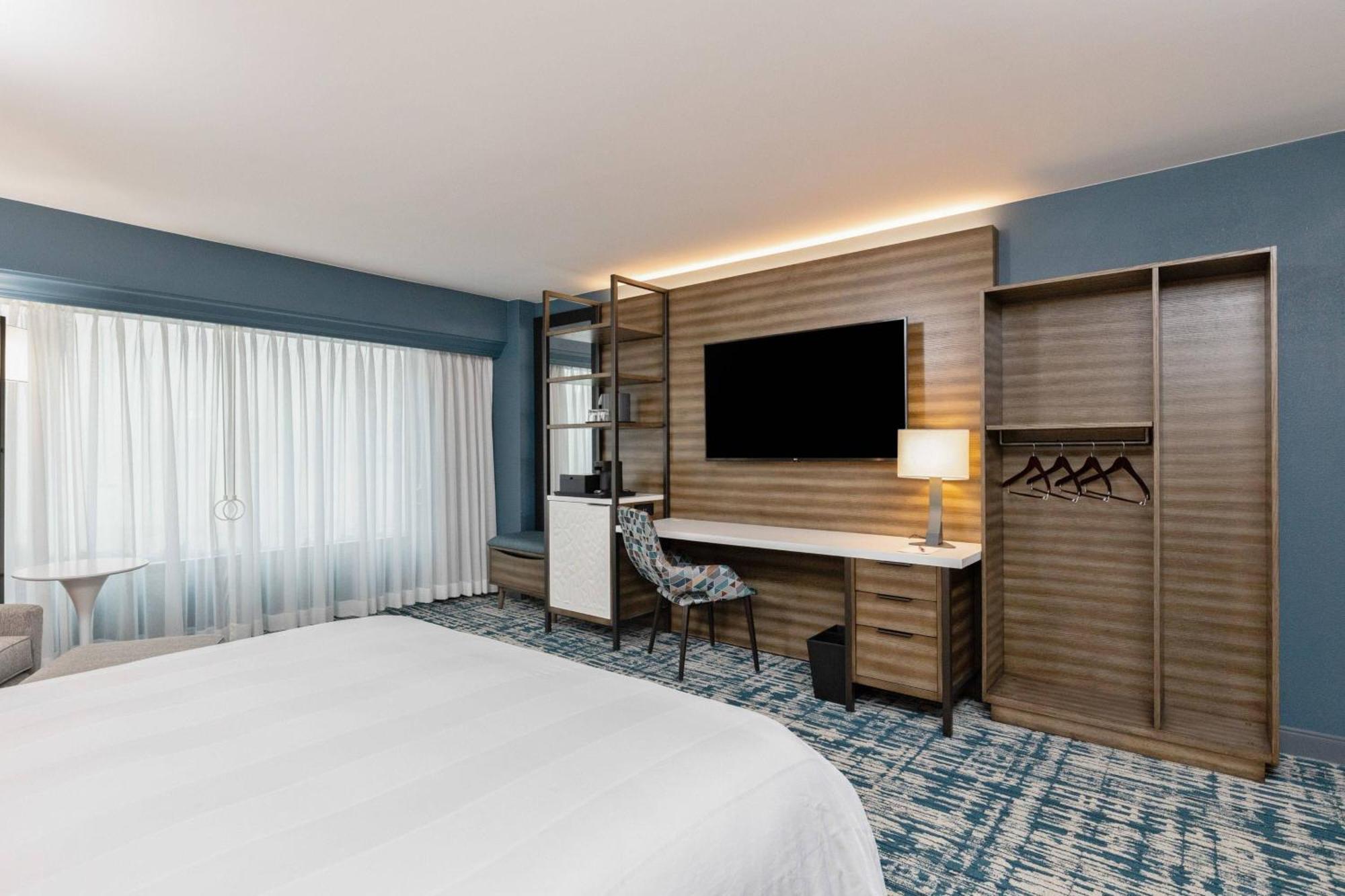 Marriott Downtown Hotel Anchorage