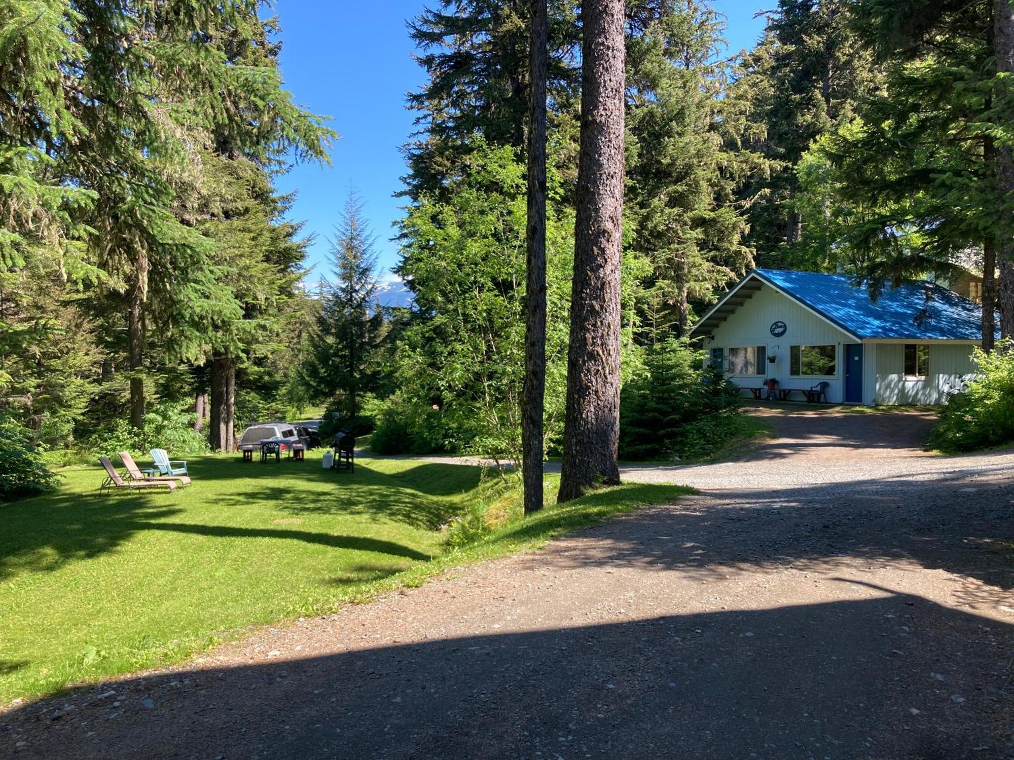 Roadhouse Lodge Haines