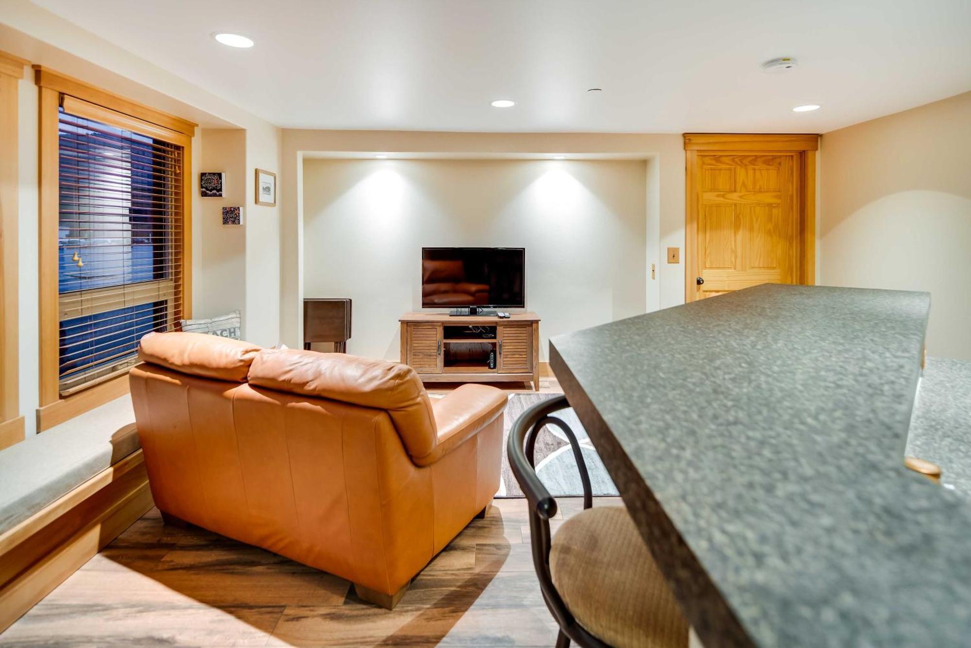 - Walk To Refuge Cove Beach! Apartment Ketchikan
