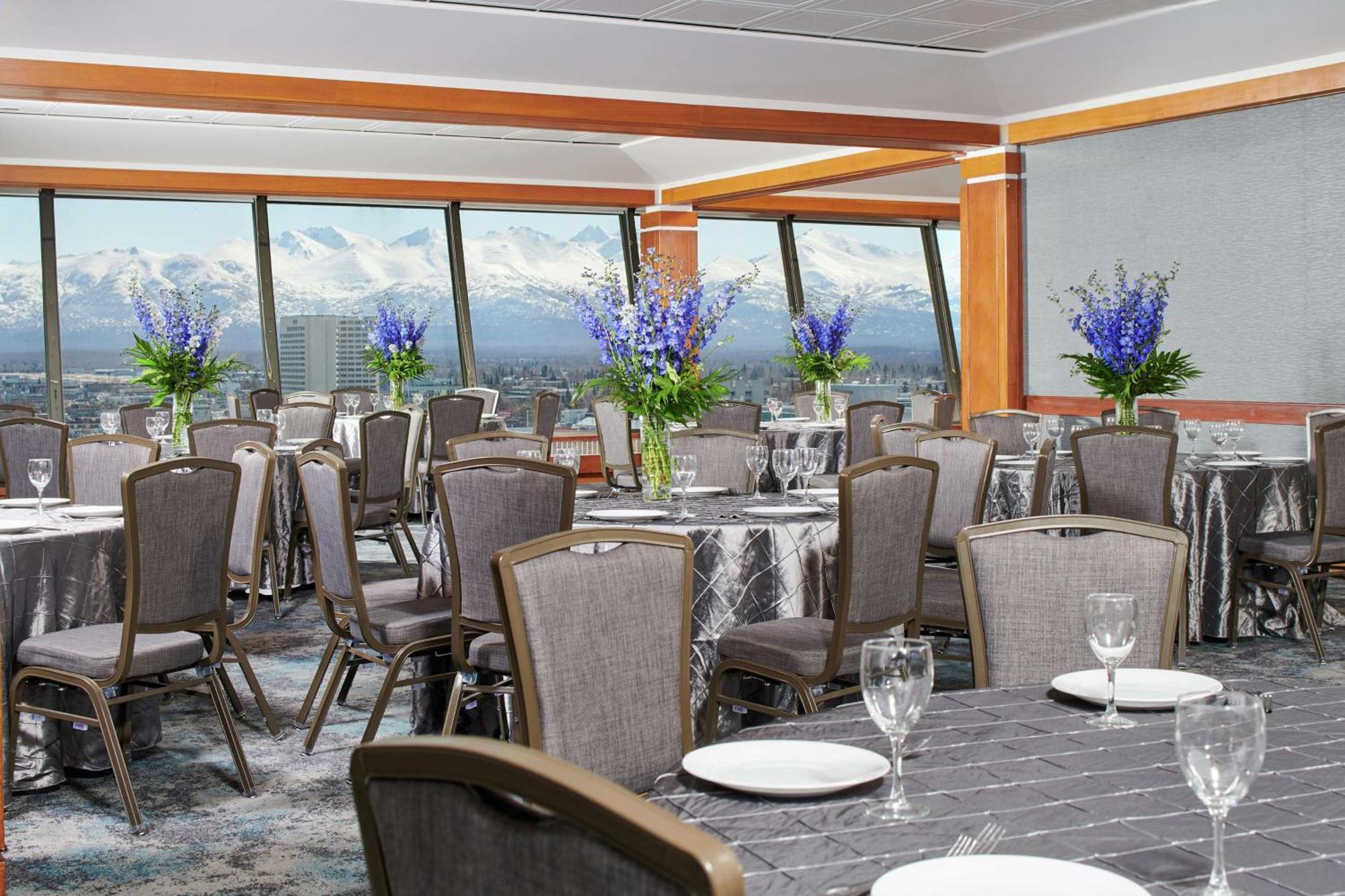 Hilton Hotel 3*