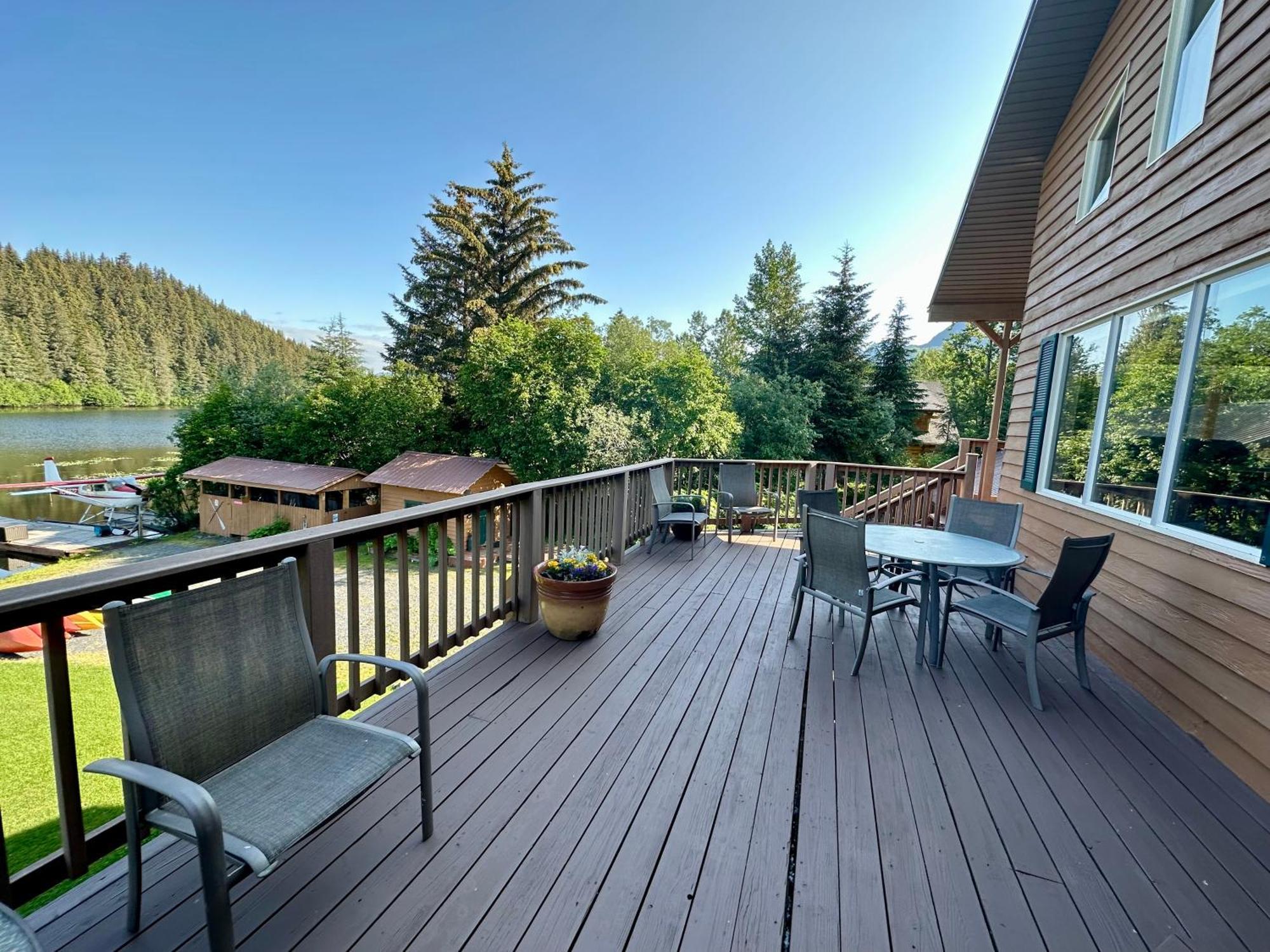 Bear B&b, Inc Bed & Breakfast Seward
