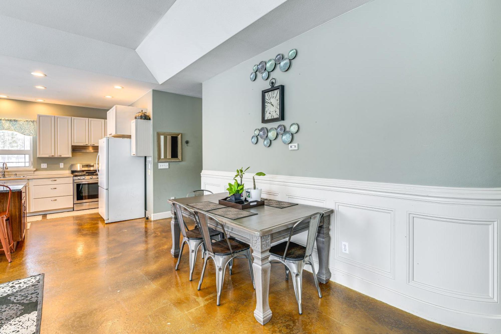 Holiday home Inviting Vacation 6 Mi To Big