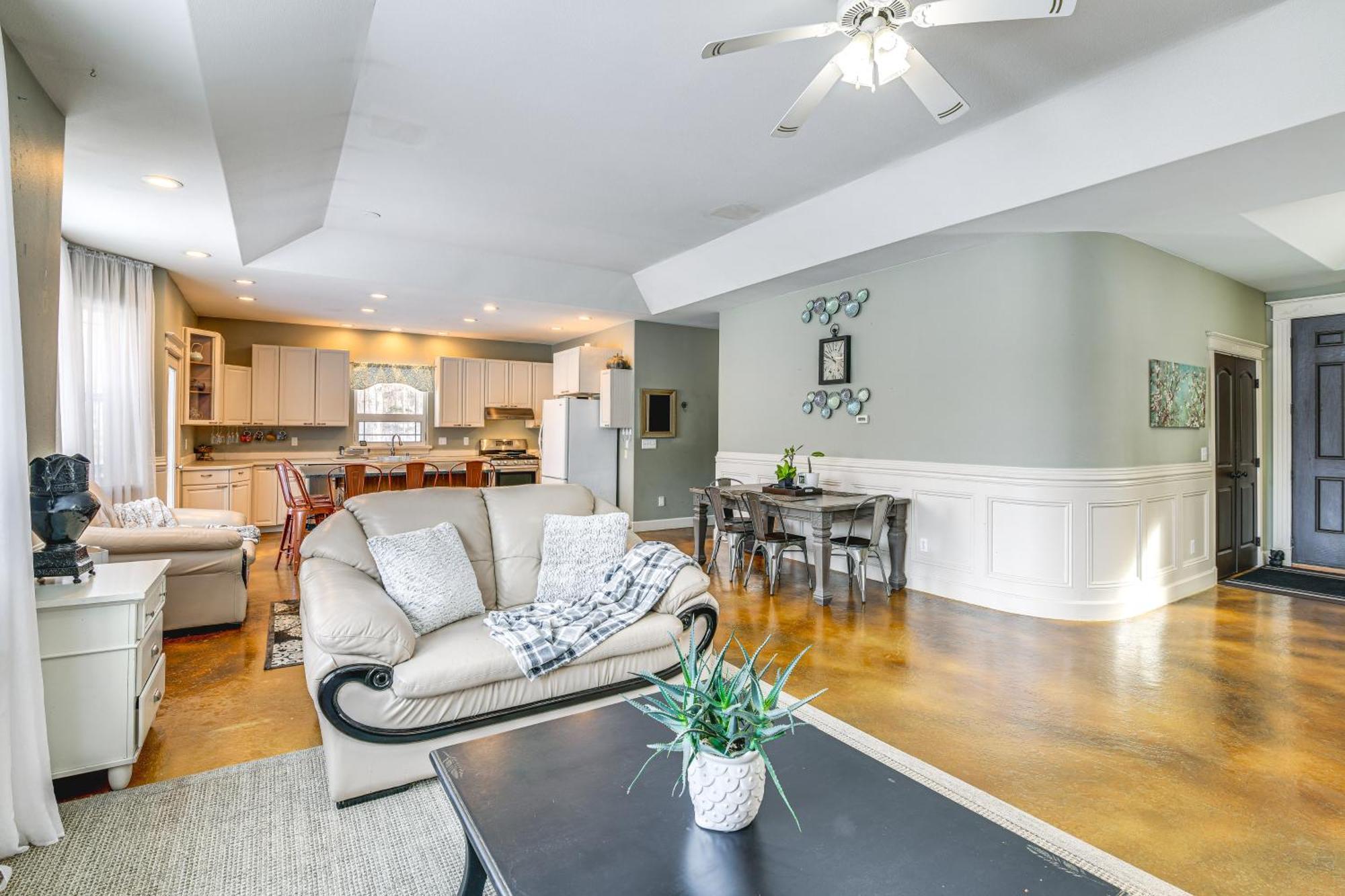 Holiday home Inviting Vacation 6 Mi To Big Wasilla