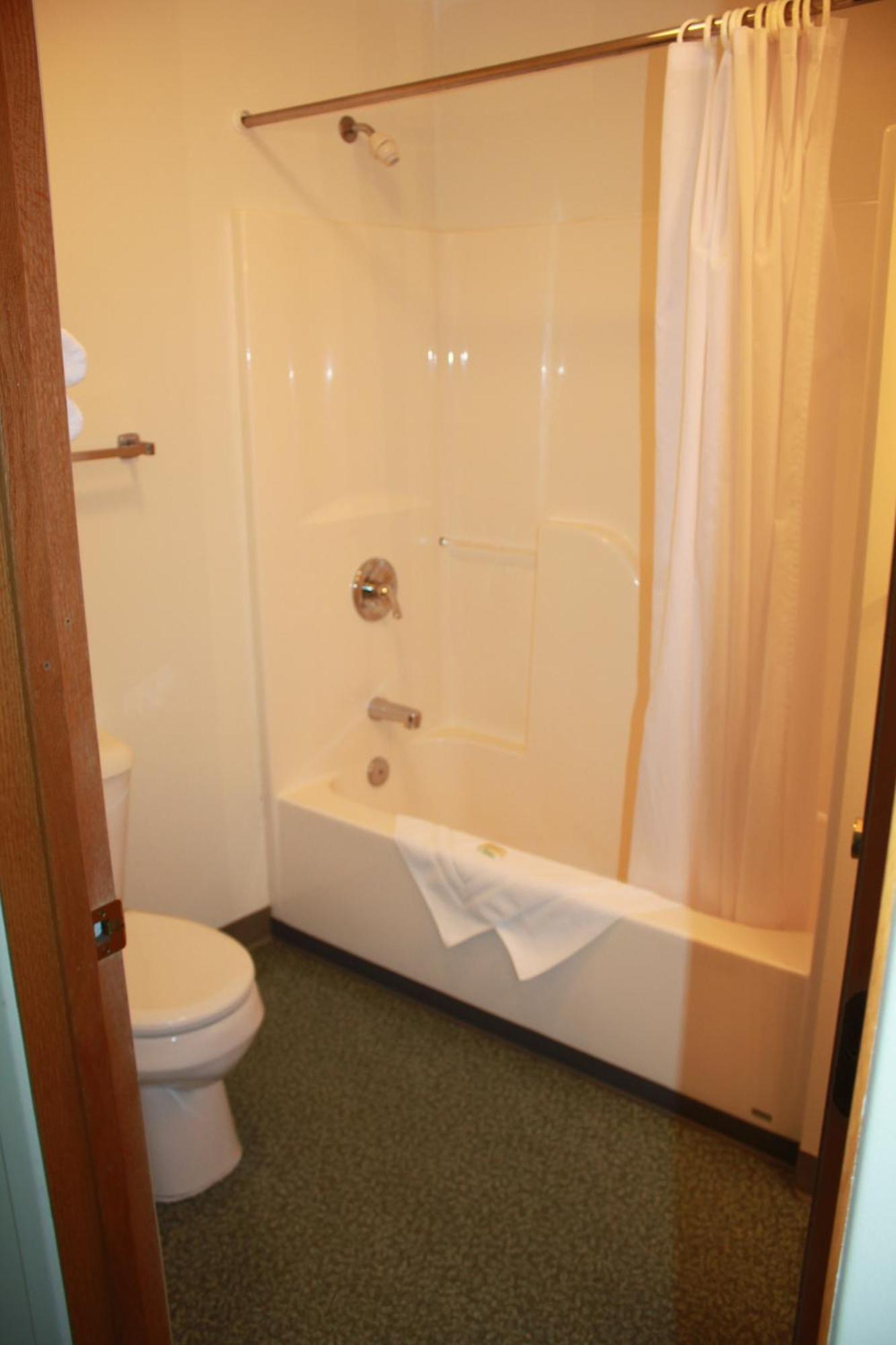 Motel Ocean Shores 2*