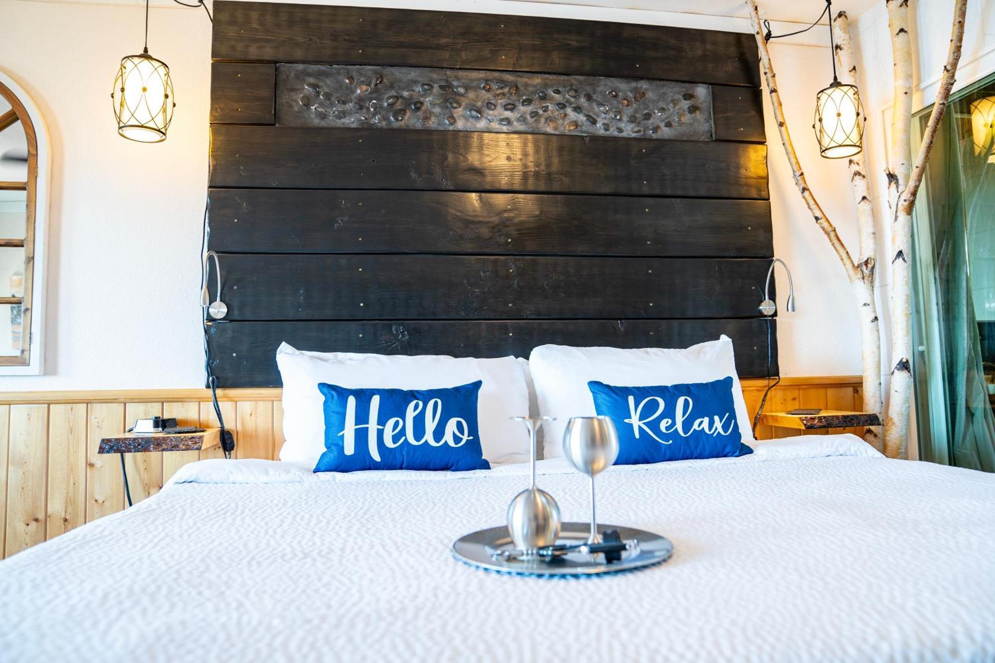 Homer Inn & Spa 2*