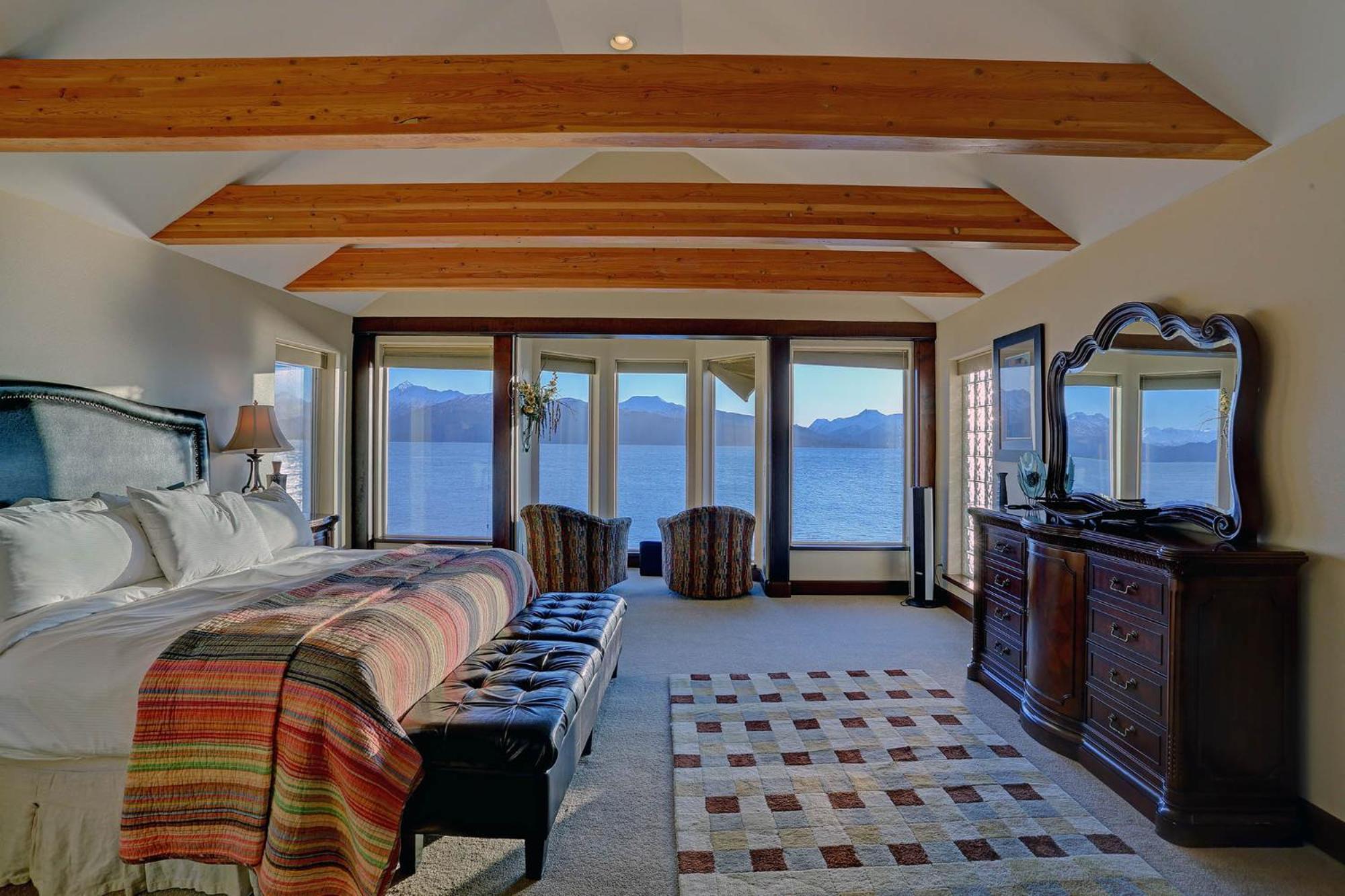 Land's End Resort Homer