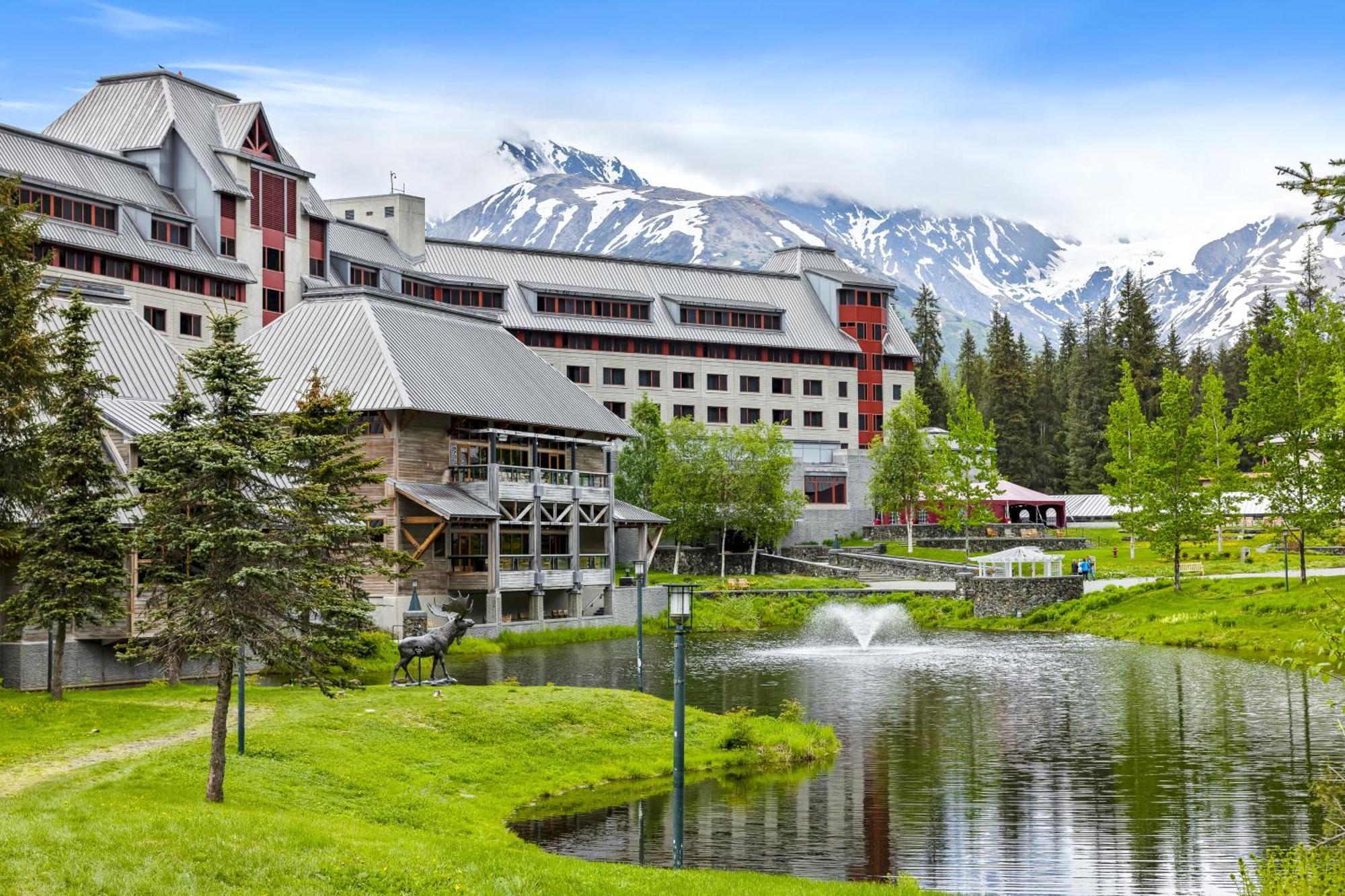 Hotel Loveland Girdwood