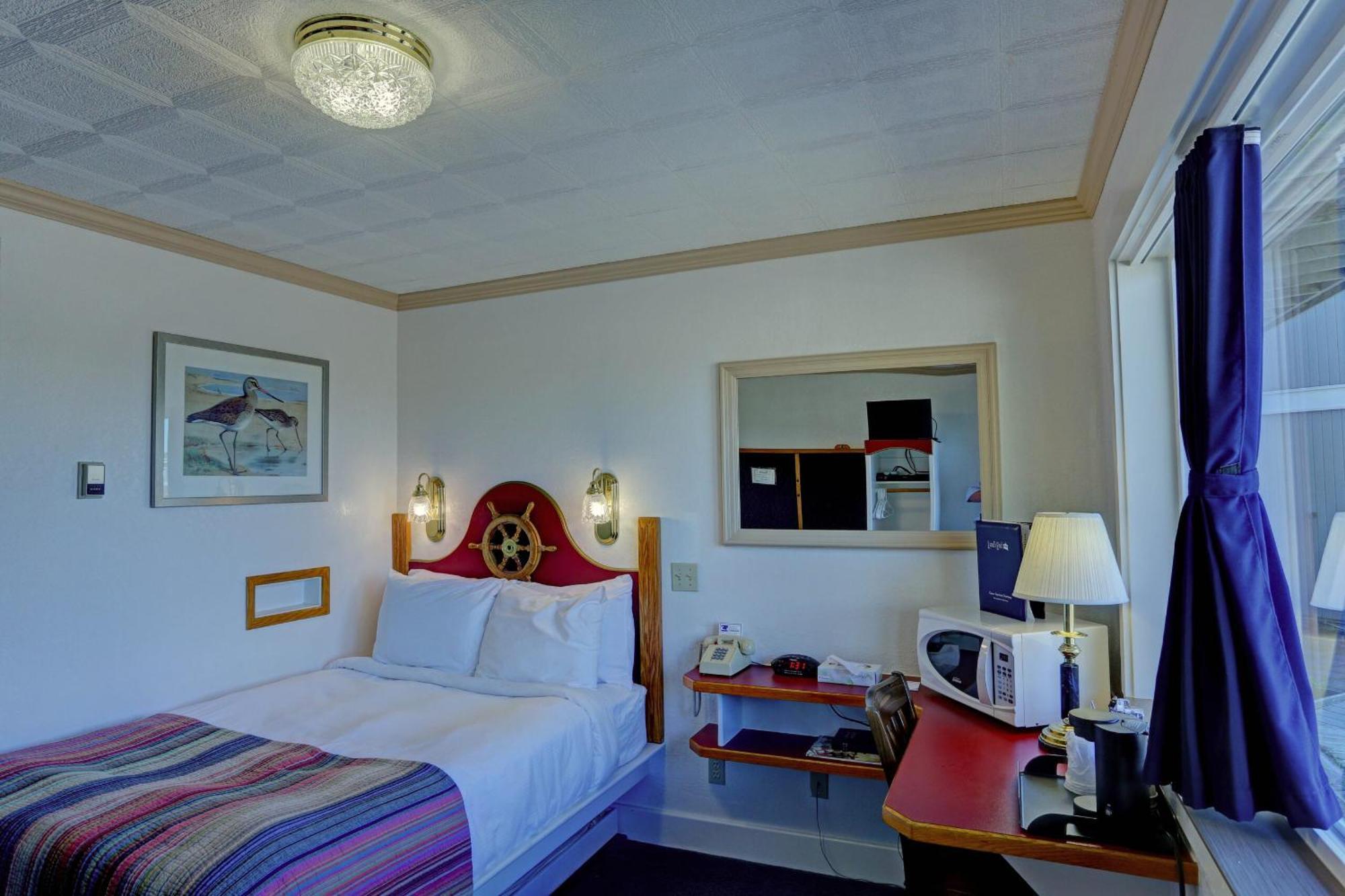 Resort Land's End