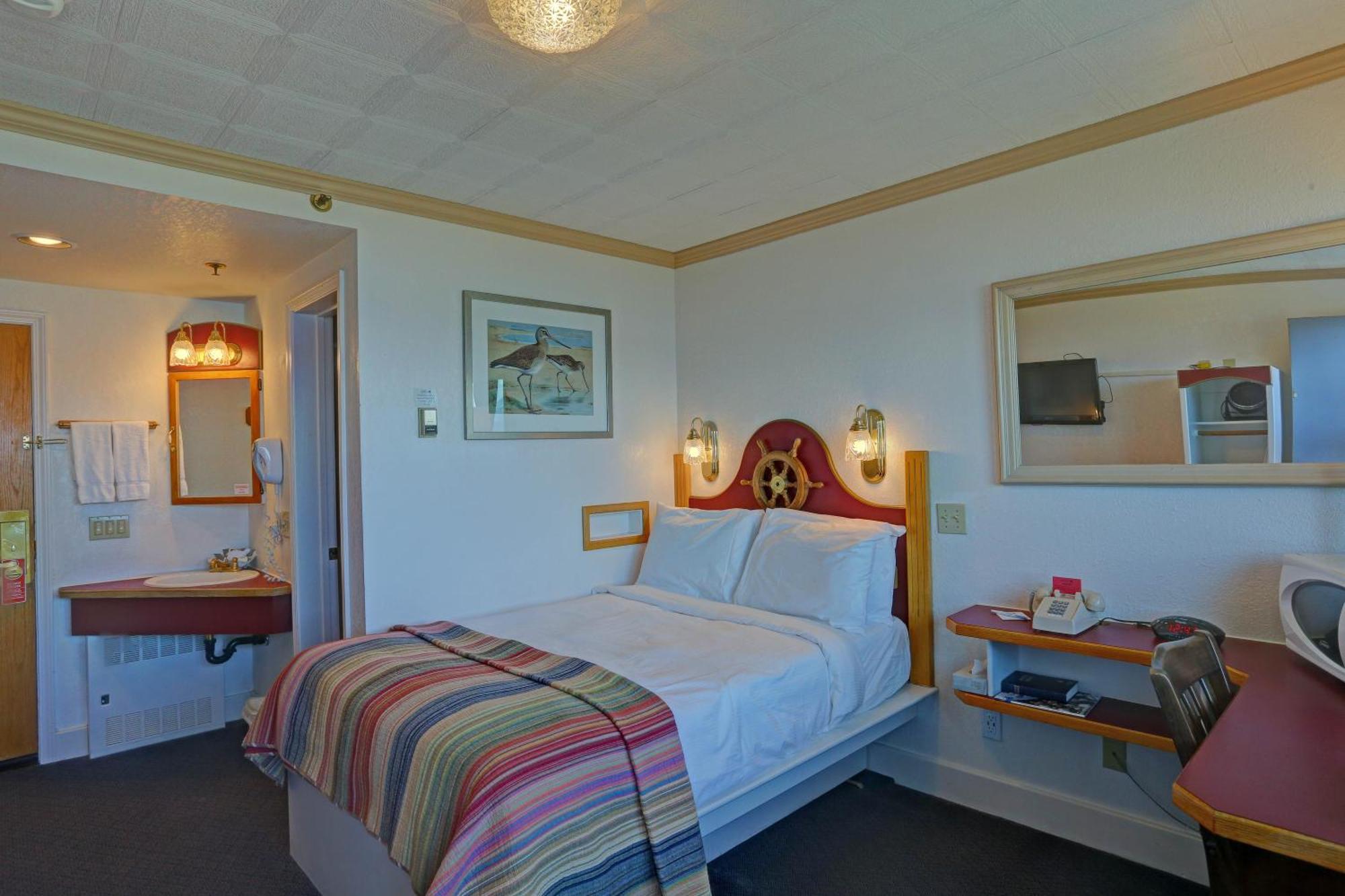 Land's End Resort Homer