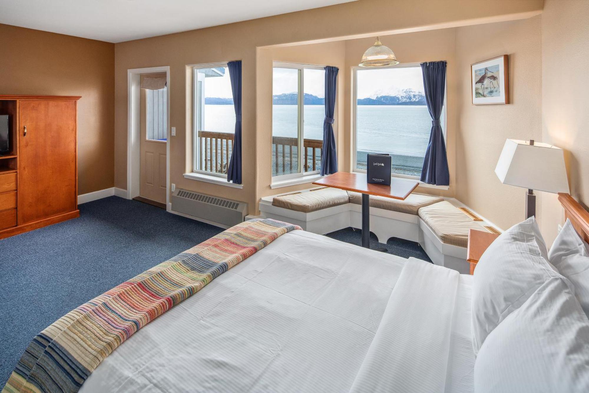 Land's End 3*