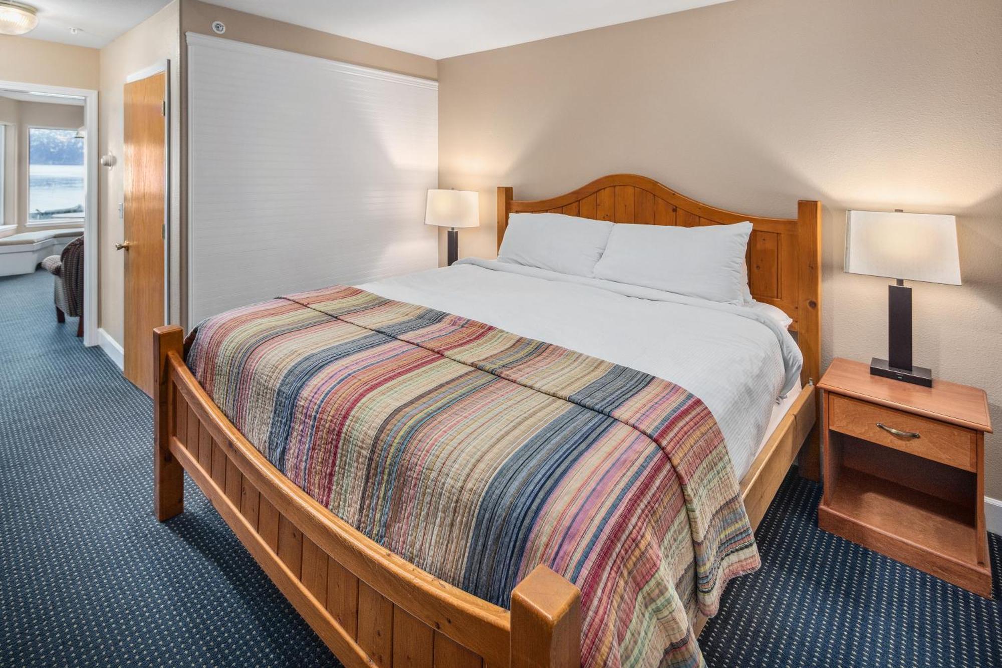 Land's End Resort