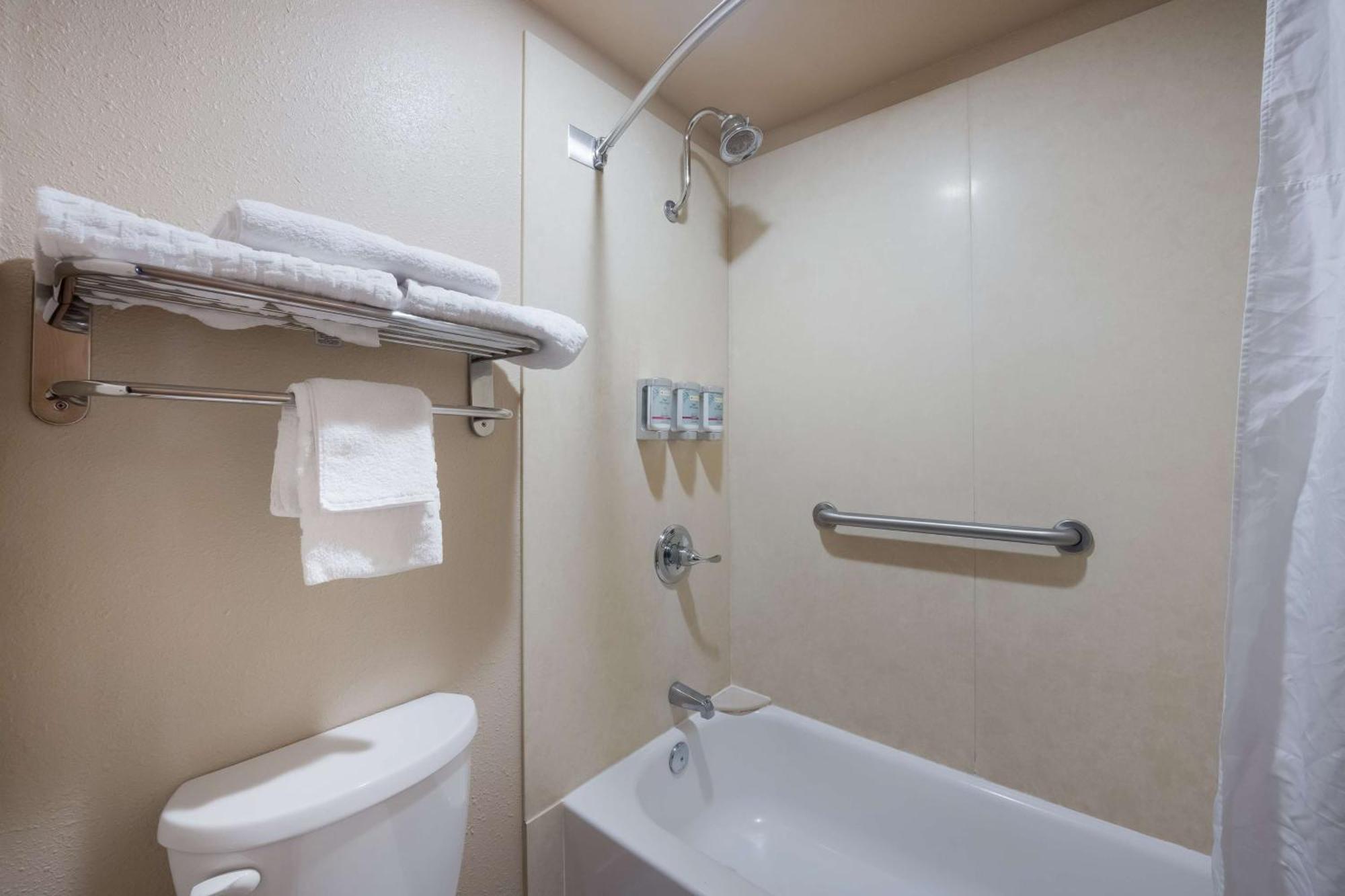 Western Bidarka Hotel Homer