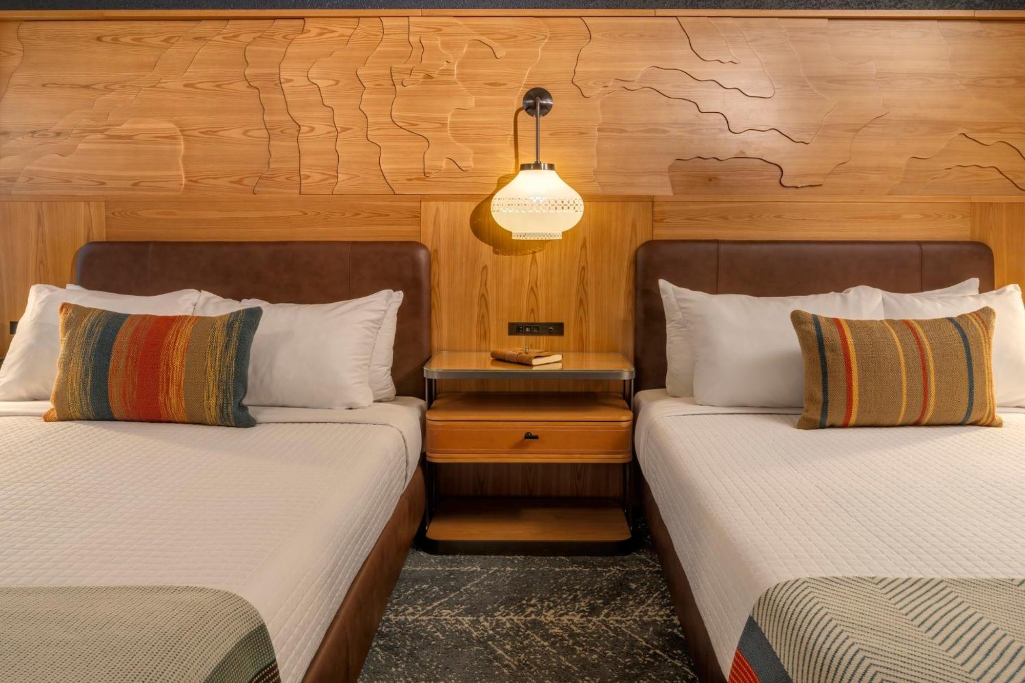 Hotel Aviator