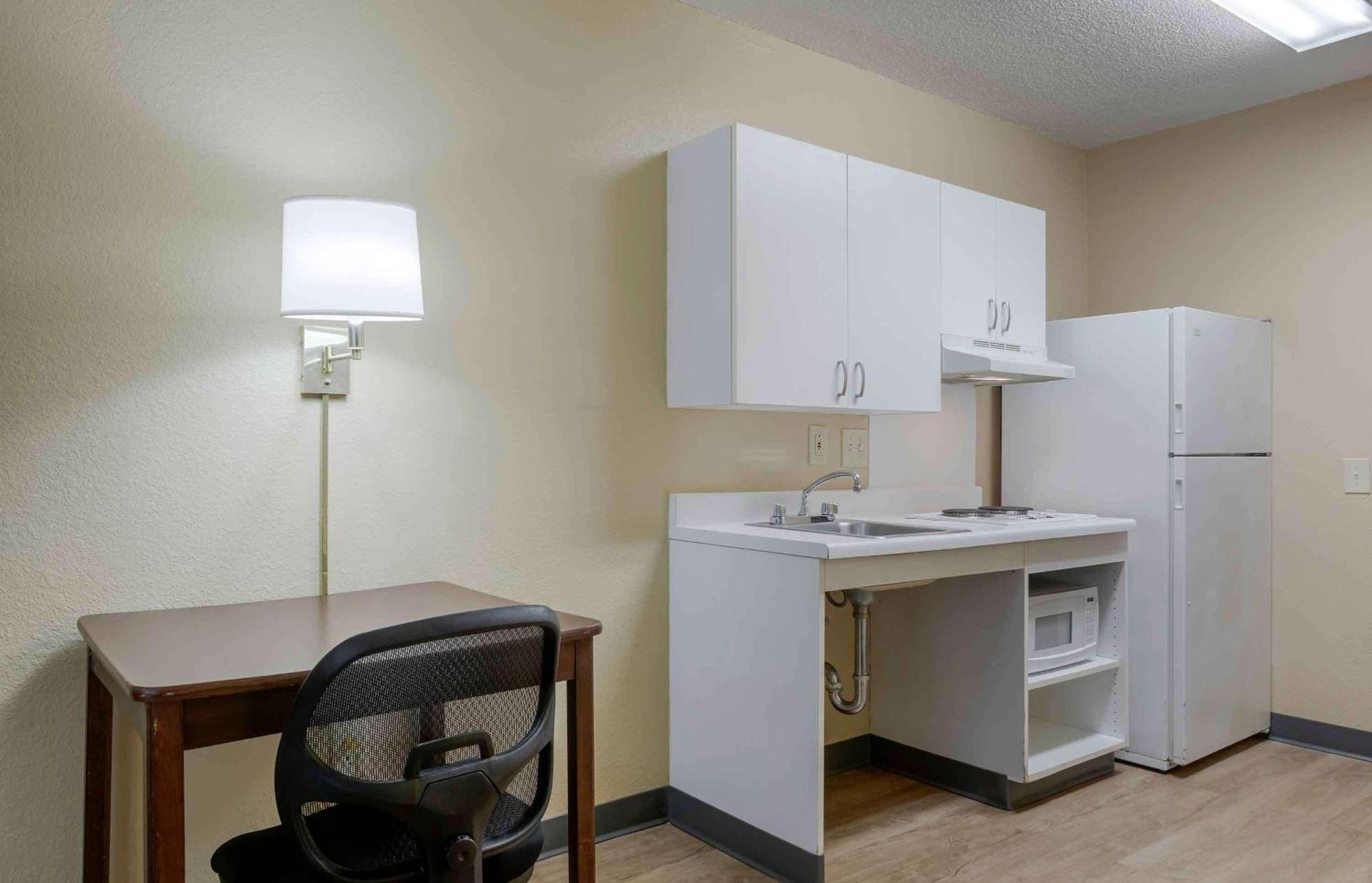 Hotel Extended America - - Shell Simmons Drive 2*